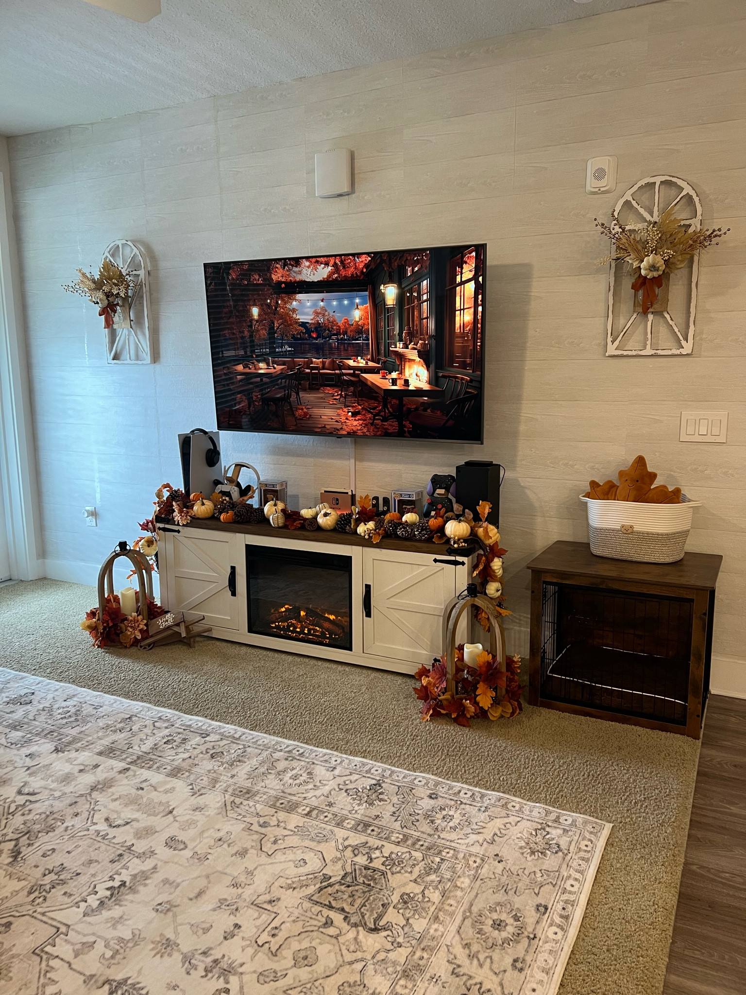 Simple Fall living room decor 🍂

The flower stems on the wall are from hobby lobby ☺️

#LTKSeasonal #LTKHome #LTKFallSale