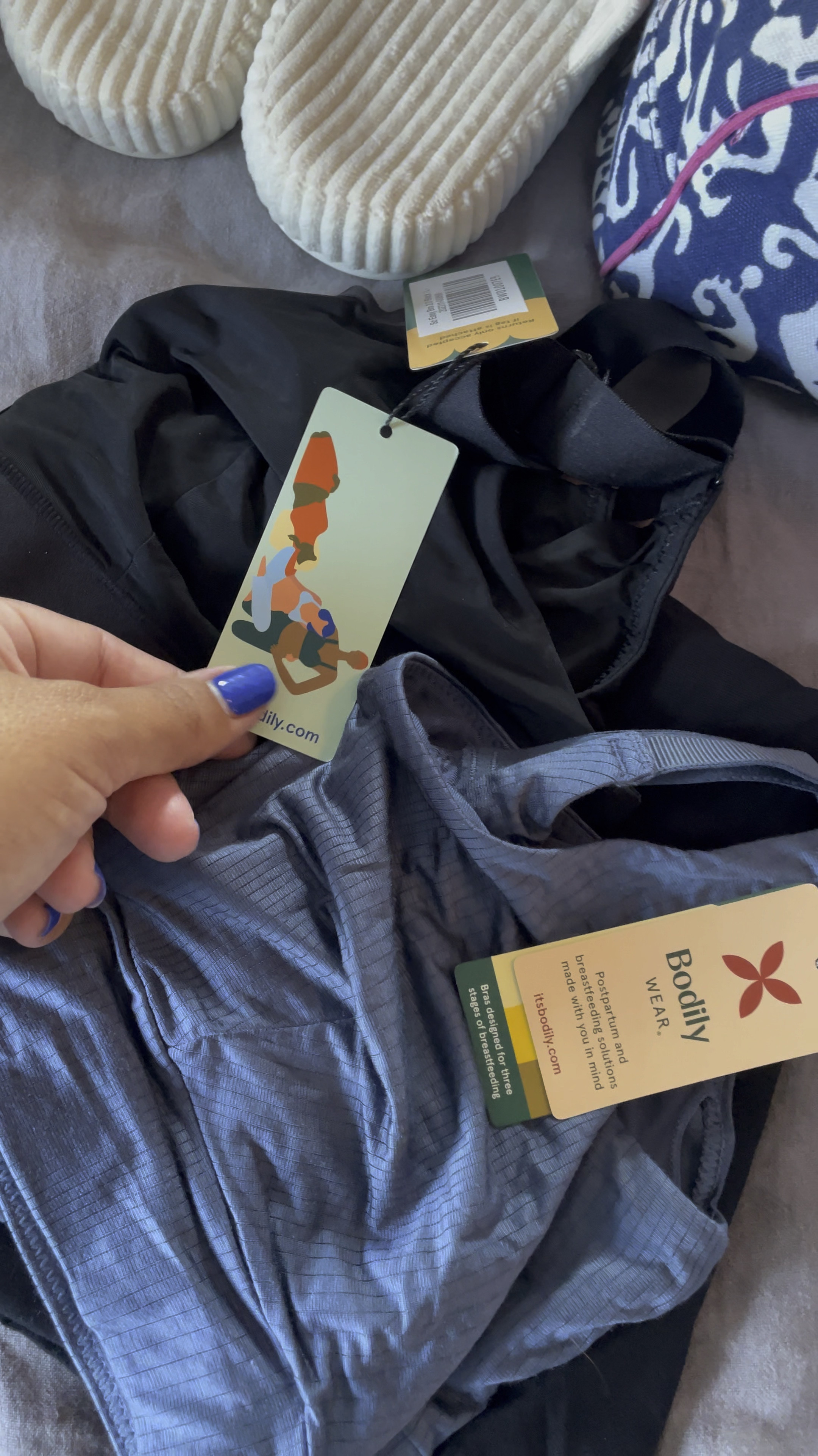 Nursing bras // nursing tanks // hospital bag // what’s in my hospital bag // bodily 