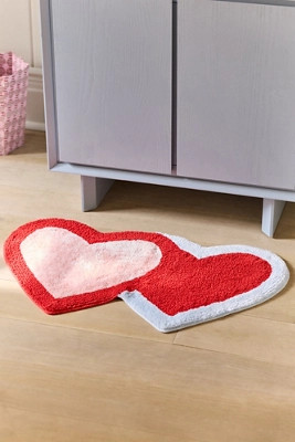 Tufted Valentine's Day Heart-Shaped Bath Mat | Anthropologie (US)