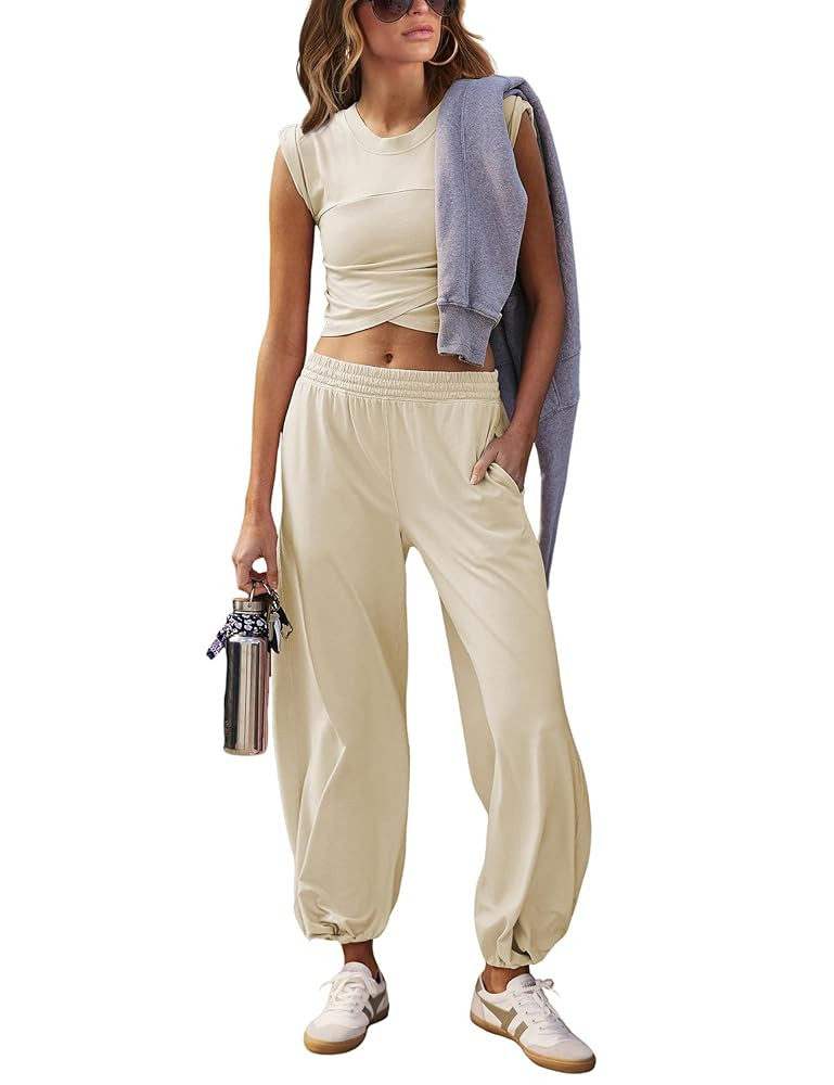 Womens 2 Piece Sweatsuits Sets Casual Workout Cropped Tee Top High Rise Sweatpants Athletic Track... | Amazon (US)