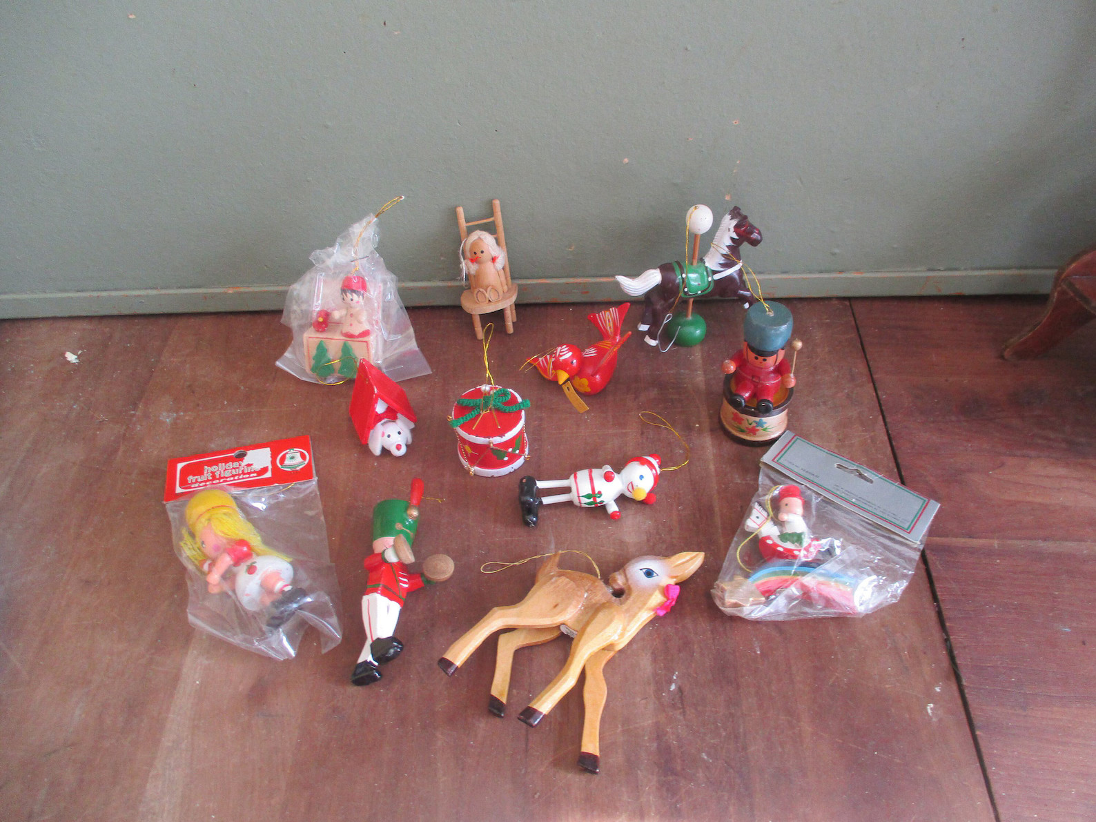 Ornament Miniature Wood Christmas Tree Vintage Set of 12 - Etsy | Etsy (US)