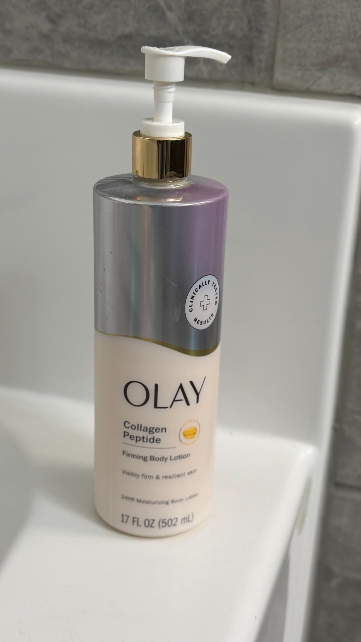 VISIBLY IMPROVES SKIN: Vitamin B3 hydrates your skin allowing it to retain its own moisture—think of it as the ultimate skin-improvement ingredient that leaves you with softer, smoother-feeling skin

#LTKStyleTip #LTKBeauty