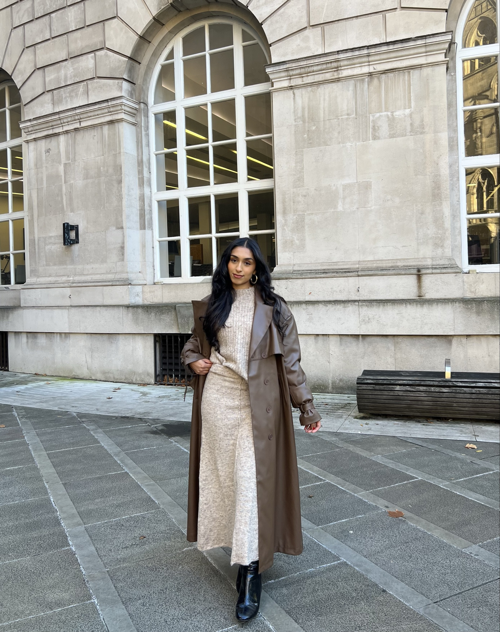 Brown tones for winter 🤎 
Midi skirts/ dresses can be awkward to style. My go-to option is adding knee high boots. 

#LTKstyletip #LTKfindsunder50 #LTKSeasonal