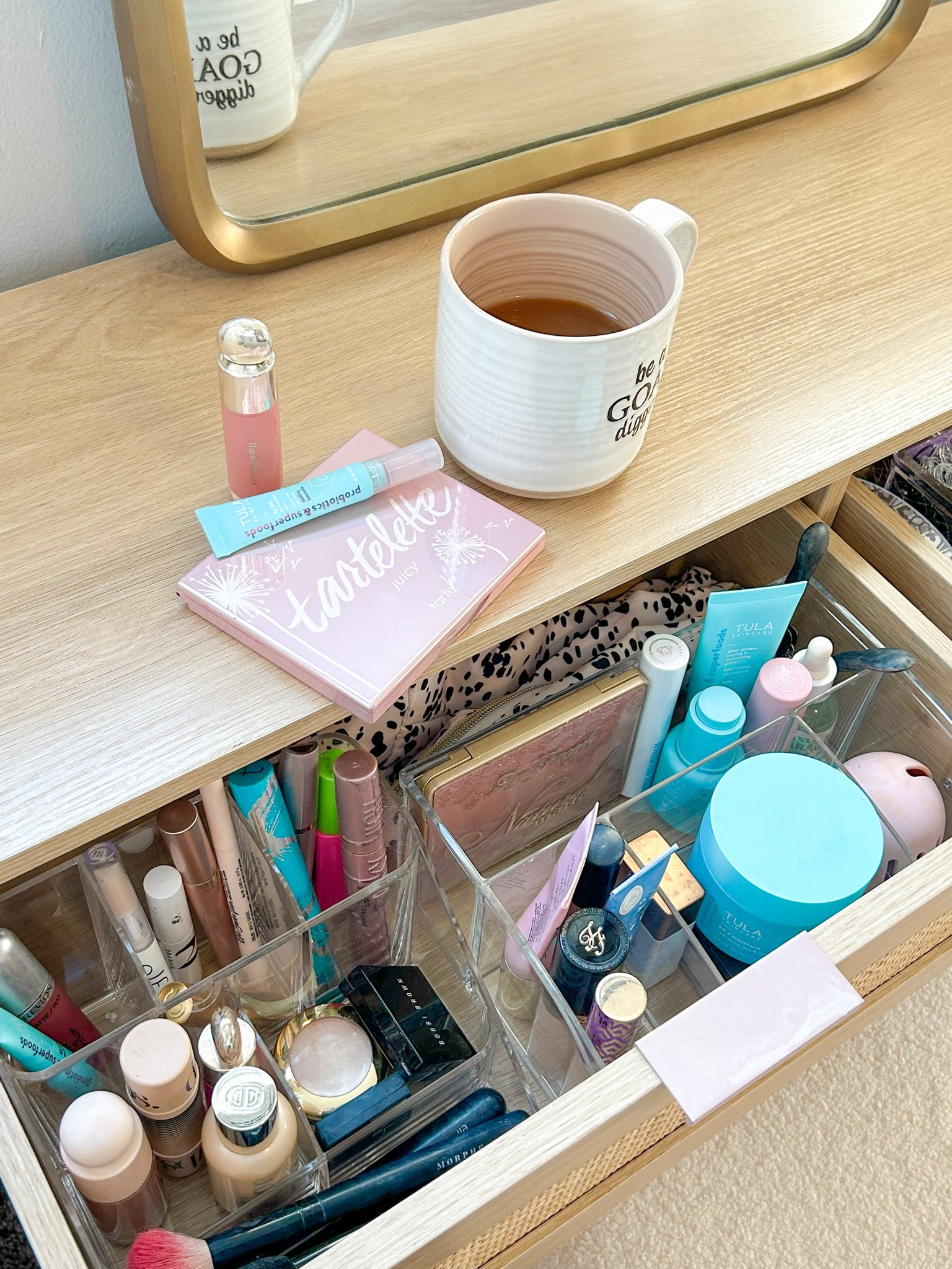 office makeover: vanity edition