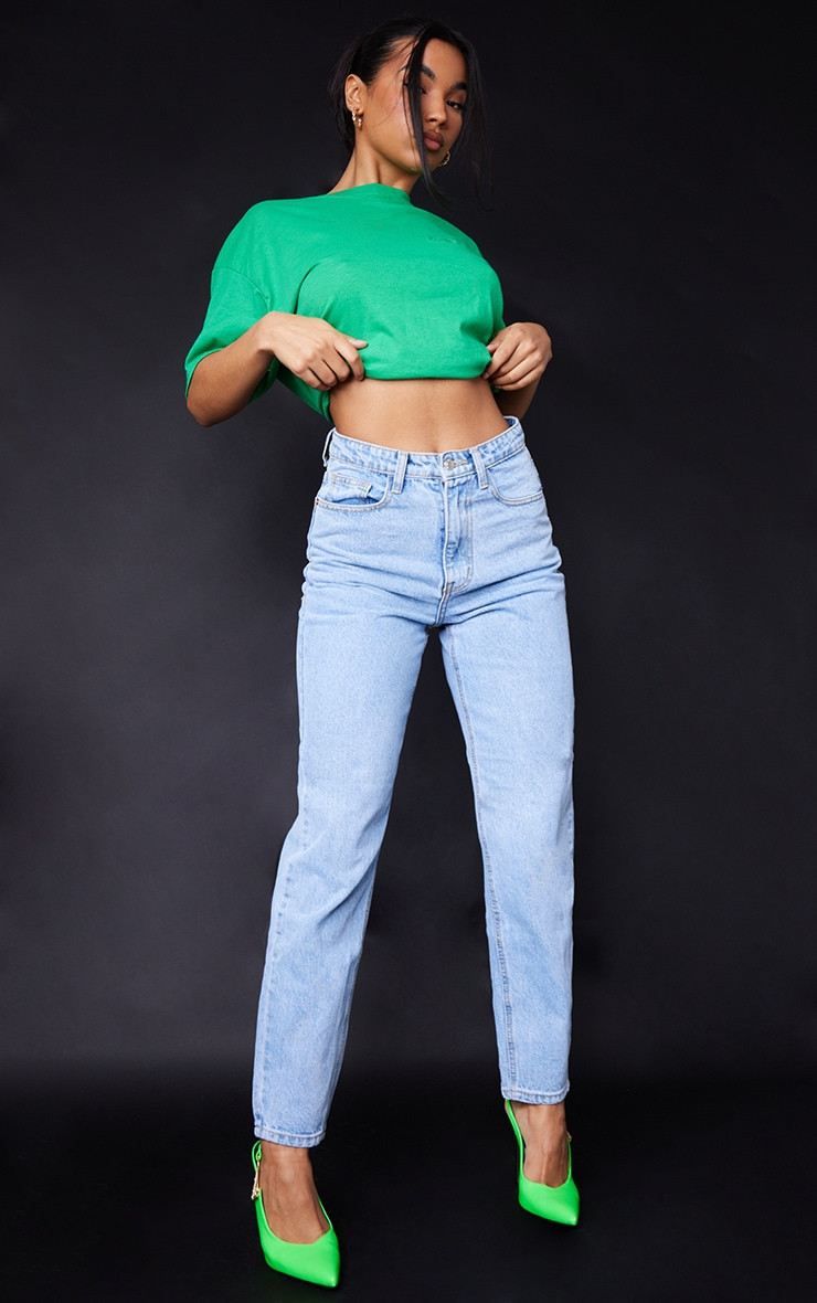 PRETTYLITTLETHING L30 Light Blue Wash Mom Jeans | PrettyLittleThing US