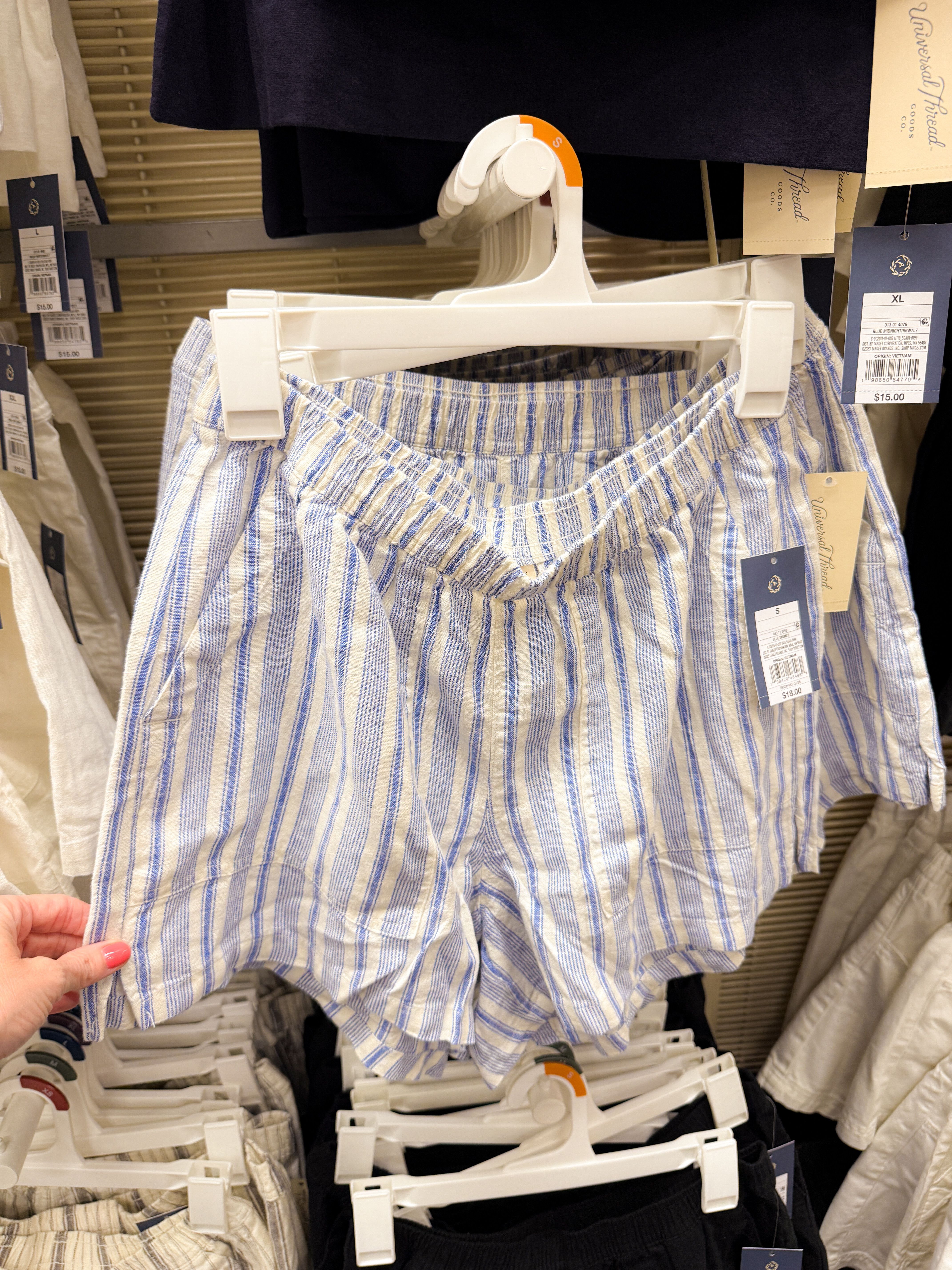 Linen pull on shorts

#LTKStyleTip