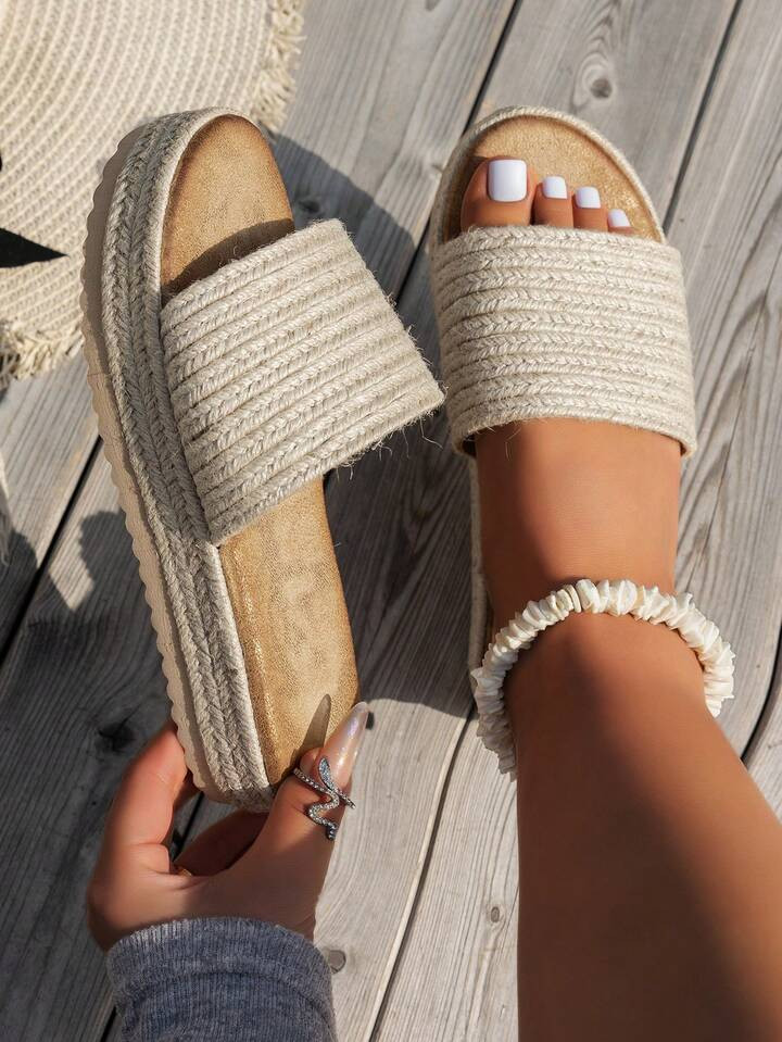 Women's Wide Fit Fashion Casual Khaki Color Rope Woven Upper Round Toe Thick Sole Sandals, Rope Woven Outsole Classic Slip-On Thick Bottom Slide Sandals, Summer Fashionable Comfortable Soft Bottom Minimalist Holiday Sandals, Suitable For Daily Activities, Commuting, Office, Outdoor, Home | SHEIN