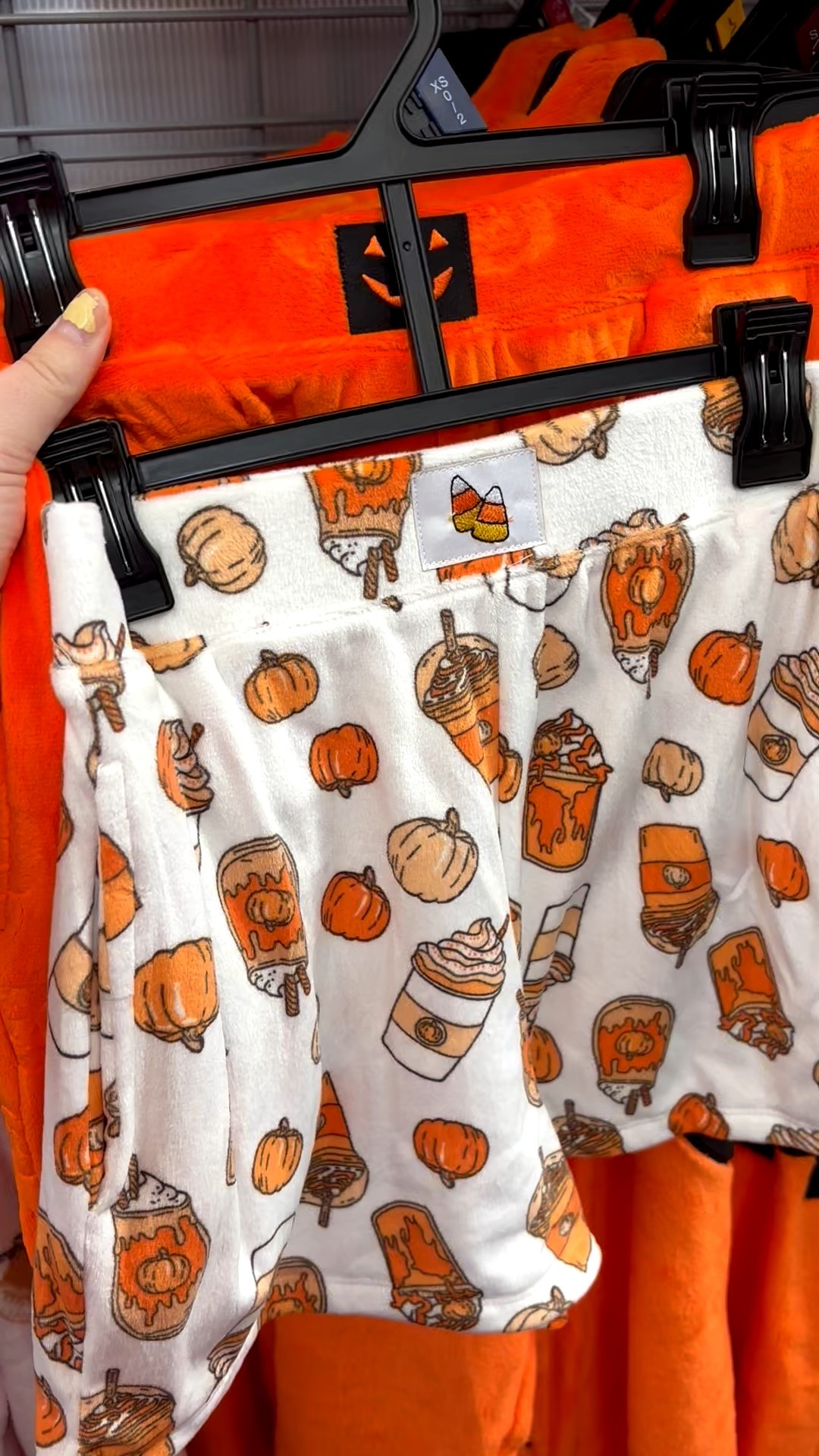 I love Walmart’s PJ section and these Fall themed pumpkin spice shorts are just too cute! 🎃🍁
•
•
#walmart #walmartpjs 

#LTKSeasonal #LTKFindsUnder50 #LTKFallSale
