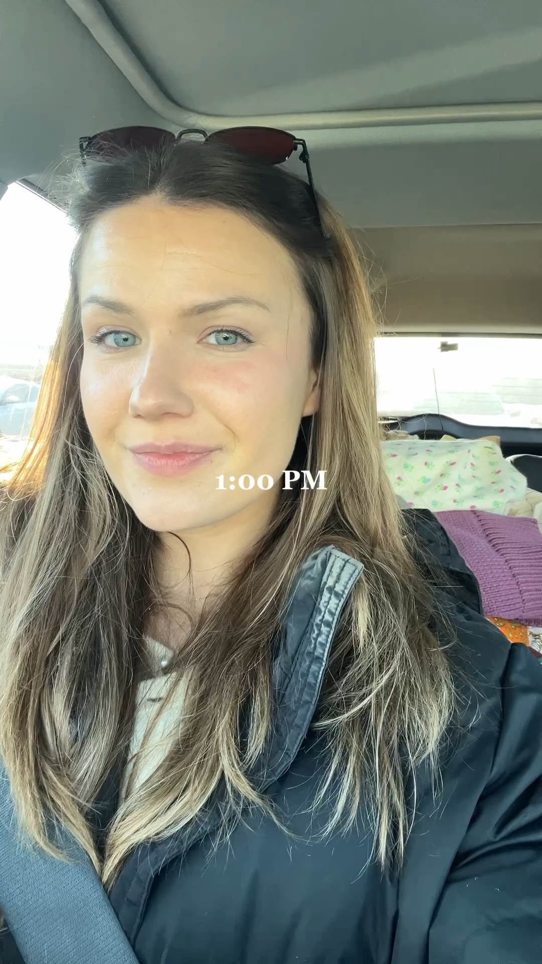 spend a day in my life as a full time fashion reseller! Safe to say I know a LOT about what’s trending!

Wearing my… Everlane black puffer coat (so warm, but desperately needs a clean from my makeup haha!), Redone 70s high rise jeans (these are amazing if you are tall, they have a 33 inch inseam), Free People Pearl cashmere sweater  over my Abercrombie tank I’ve been living in, and Sorel houndstooth low booties 💕

#LTKdayinmylife #LTKTall #LTKvlog