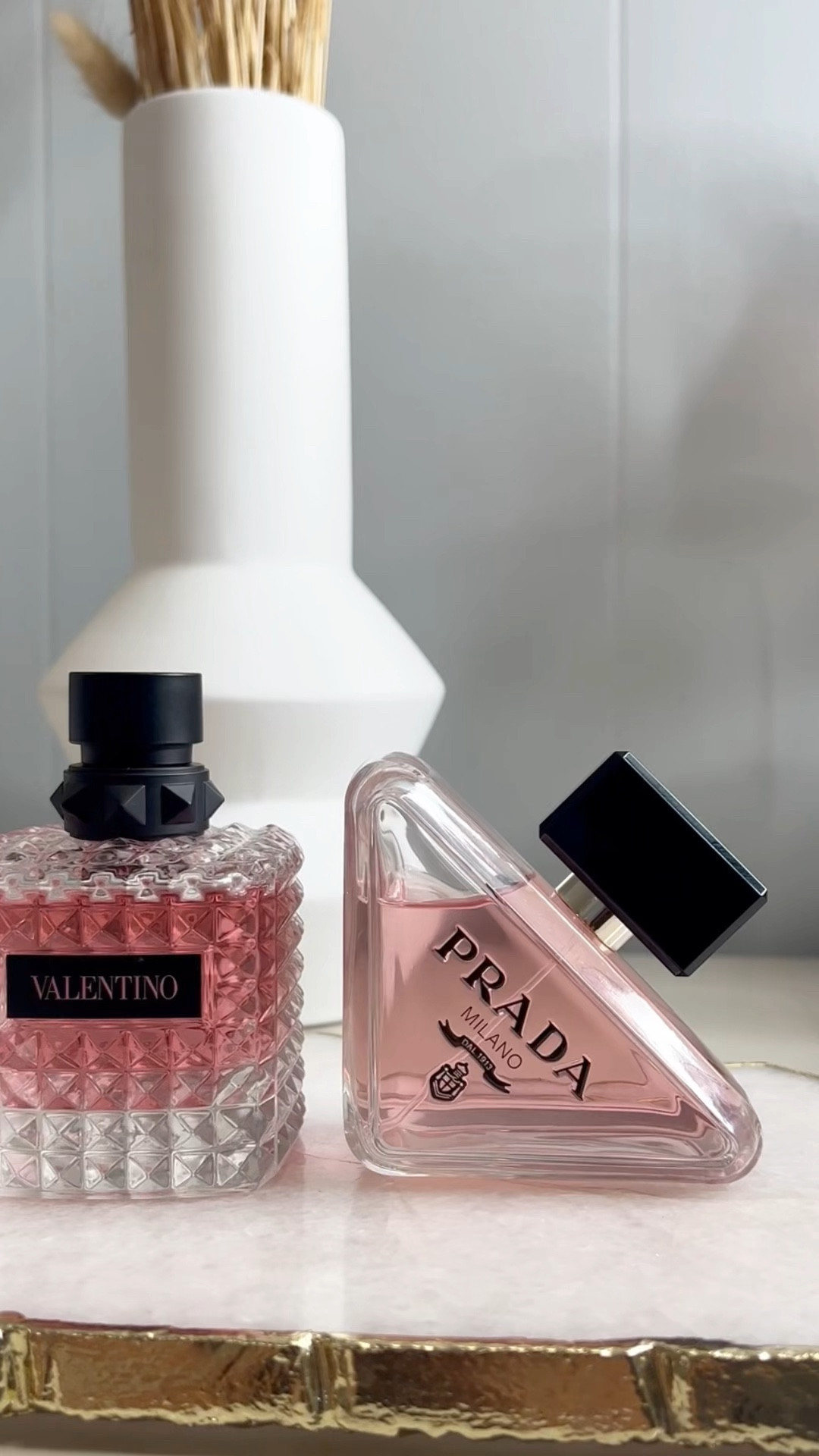 My two favorite fragrances right now. They are both super sweet , lightly floral , warm and just overall beautiful. These are the perfect scents for smelling like a sophisticated sweet woman 💕💕❤️❤️

#LTKbeauty #LTKstyletip