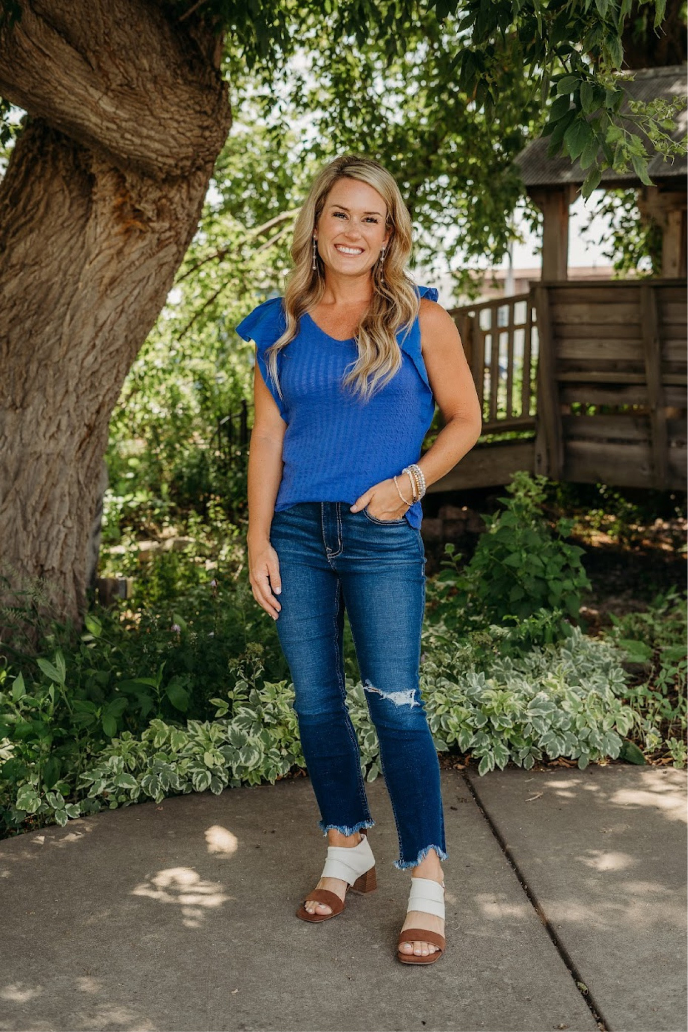 Casual outfit 

Summer outfit  fall outfit  heels  denim jeans  Maurices 

#LTKSeasonal #LTKshoecrush #LTKstyletip