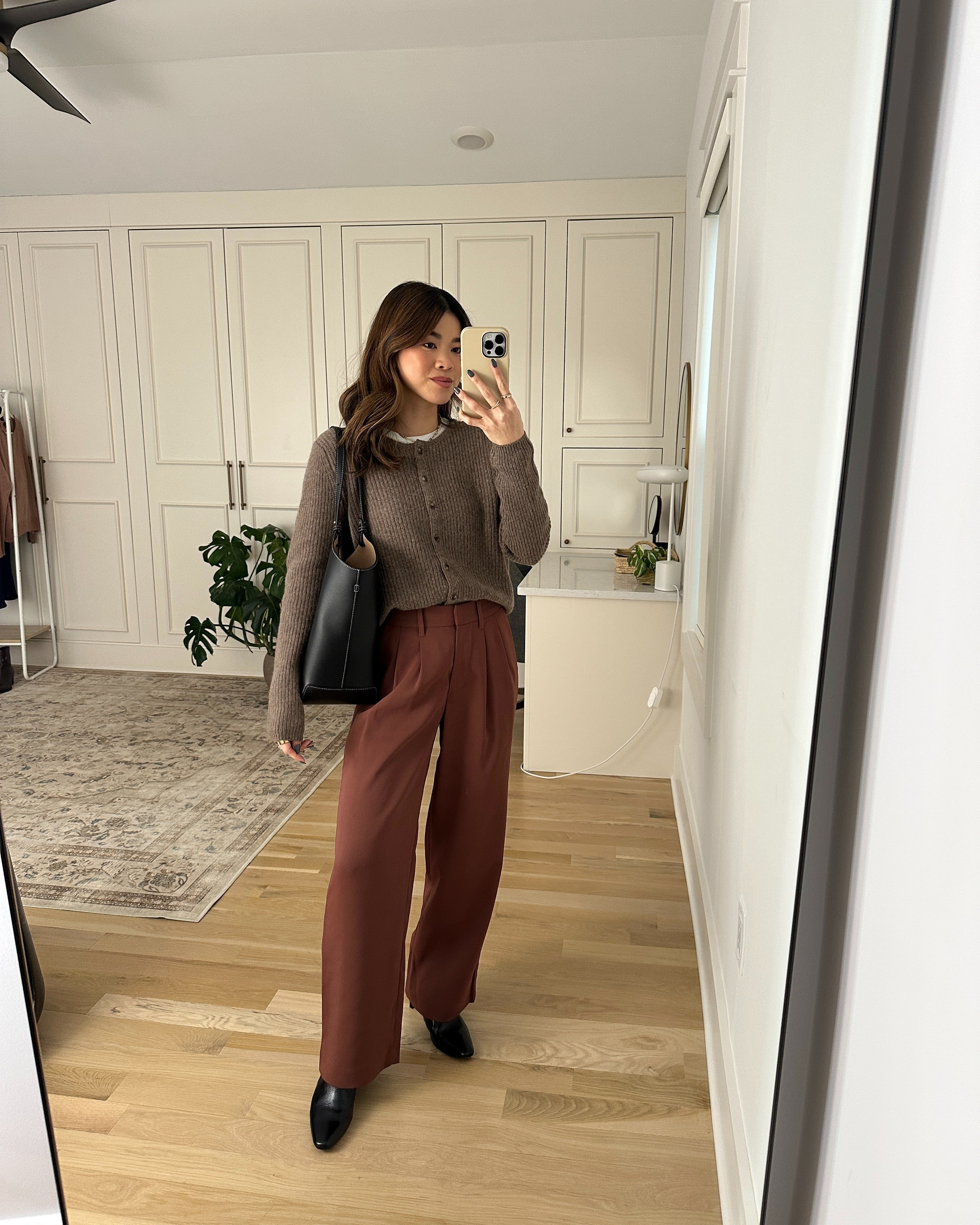  Sizing info: 
• sweater size XS
•white tee size XS
•pants size 0 in a 28in inseam

petite fashion, get dressed with me, outfit inspiration, ootd, nashville outfit, Nashville influencer, petite style, vacation style, casual outfits, mom style, petite pants, spring outfits, spring outfit info, spring pants, spring outfit idea, spring top, spring bag, spring sweater, spring shoes, winter outfit, winter pants, winter outfit inpso, winter outfit idea, winter top, winter style, winter sweater, cozy sweater, cold weather sweater, bag, purse, work bag, everyday tote, quince bag 

 

#LTKPetite #LTKootd #LTKSeasonal