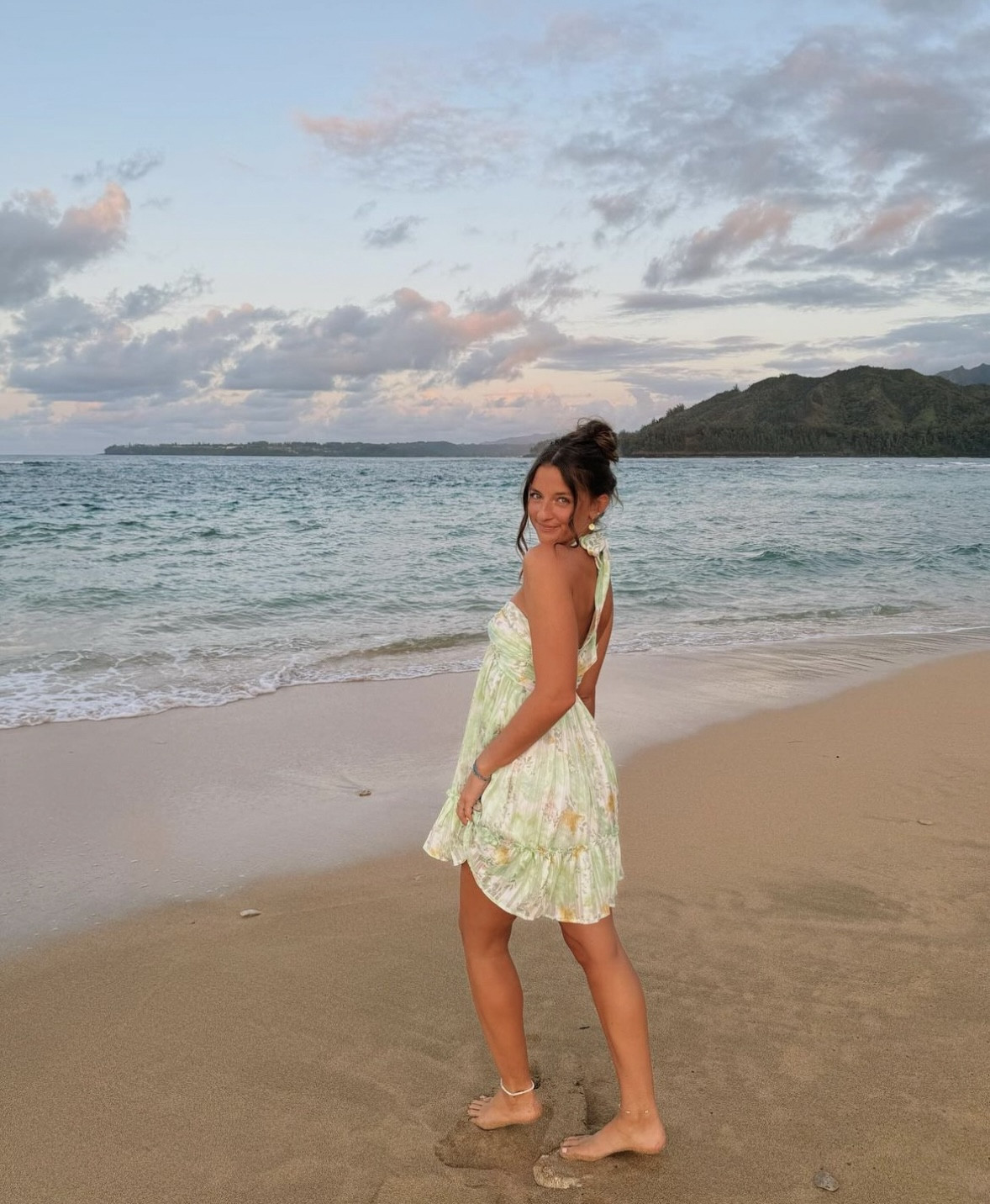 such a cute vacation dress:) the perfect amount of flowy haha - code: NATALIEZ20

mini dress, summer outfit, beach outfit, date night dress

#LTKSeasonal #LTKsalealert #LTKtravel