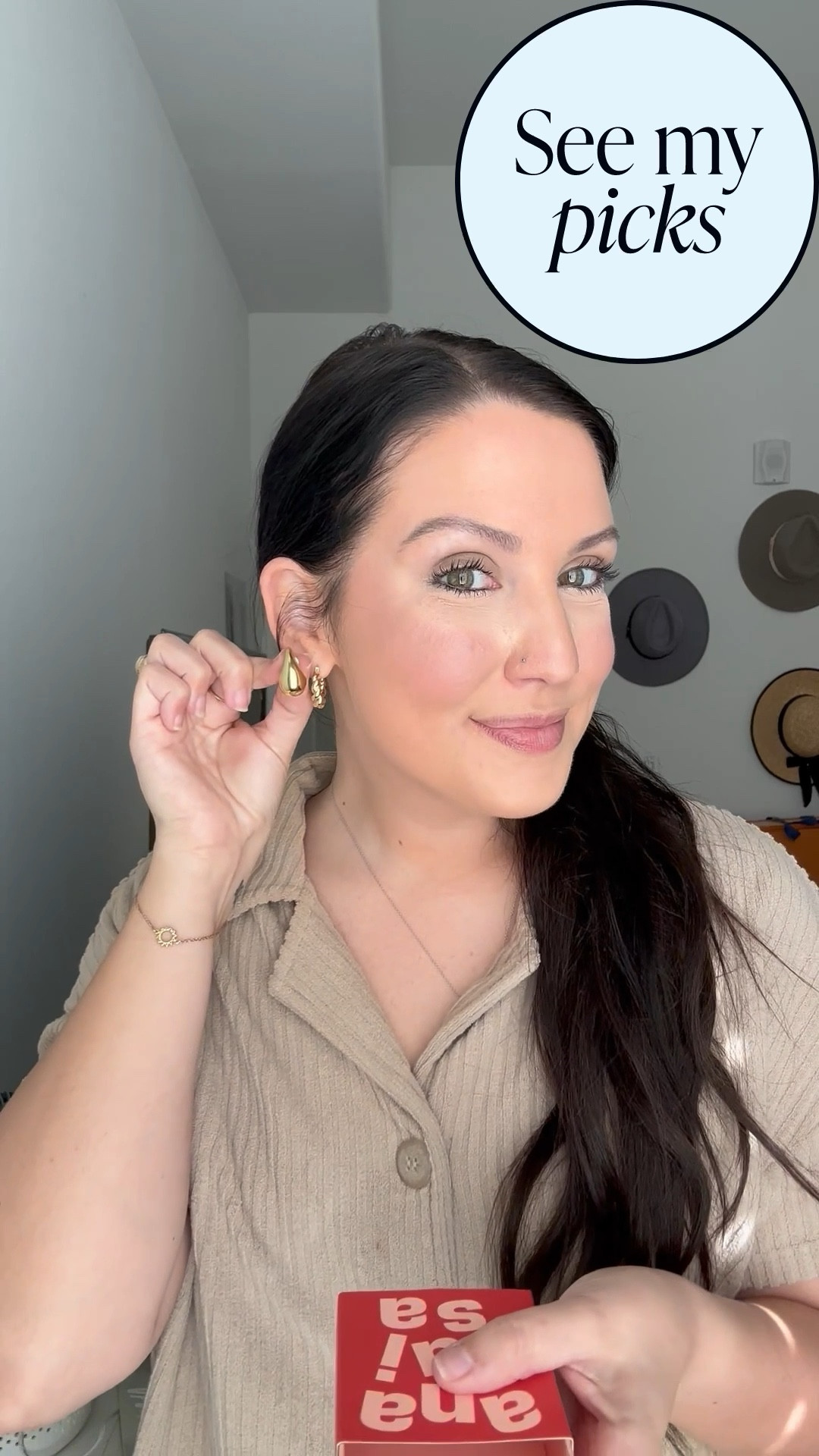 I’ve been wanting these trending earrings for a while and I found Ana Luisa and they are perfect 🤩 @analuisany
#AnaLuisa, #AnaLuisaAmbassador #BestDeal

#LTKWorkwear #LTKWatchNow #LTKStyleTip