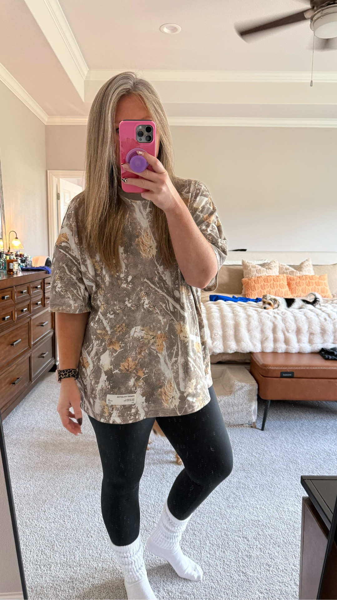 My official fall uniform 🍂 →
✨ Oversized Comfrt tee (the comfiest oversized t-shirt ever)
✨ My favorite leggings for everyday wear
✨ Cozy scrunch socks

It’s the perfect mix of comfy, cozy, and casual aka my 3 C’s ✔️ If you’ve been searching for the ultimate fall loungewear outfit that you can wear at home and out, this is it.

#LTKMidsize #LTKStyleTip