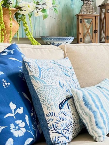 Blue and white Chinoiserie pillow

#LTKhome #LTKstyletip