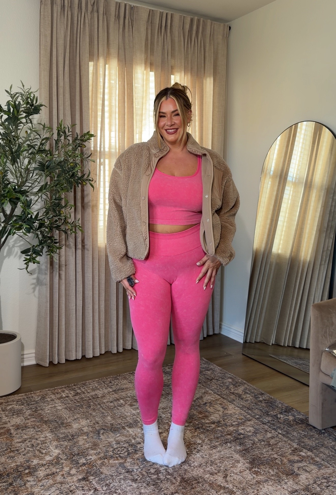 the cutest set from fabletics ✨ wearing an xl!!

#LTKMidsize #LTKfitnessgoals #LTKootd