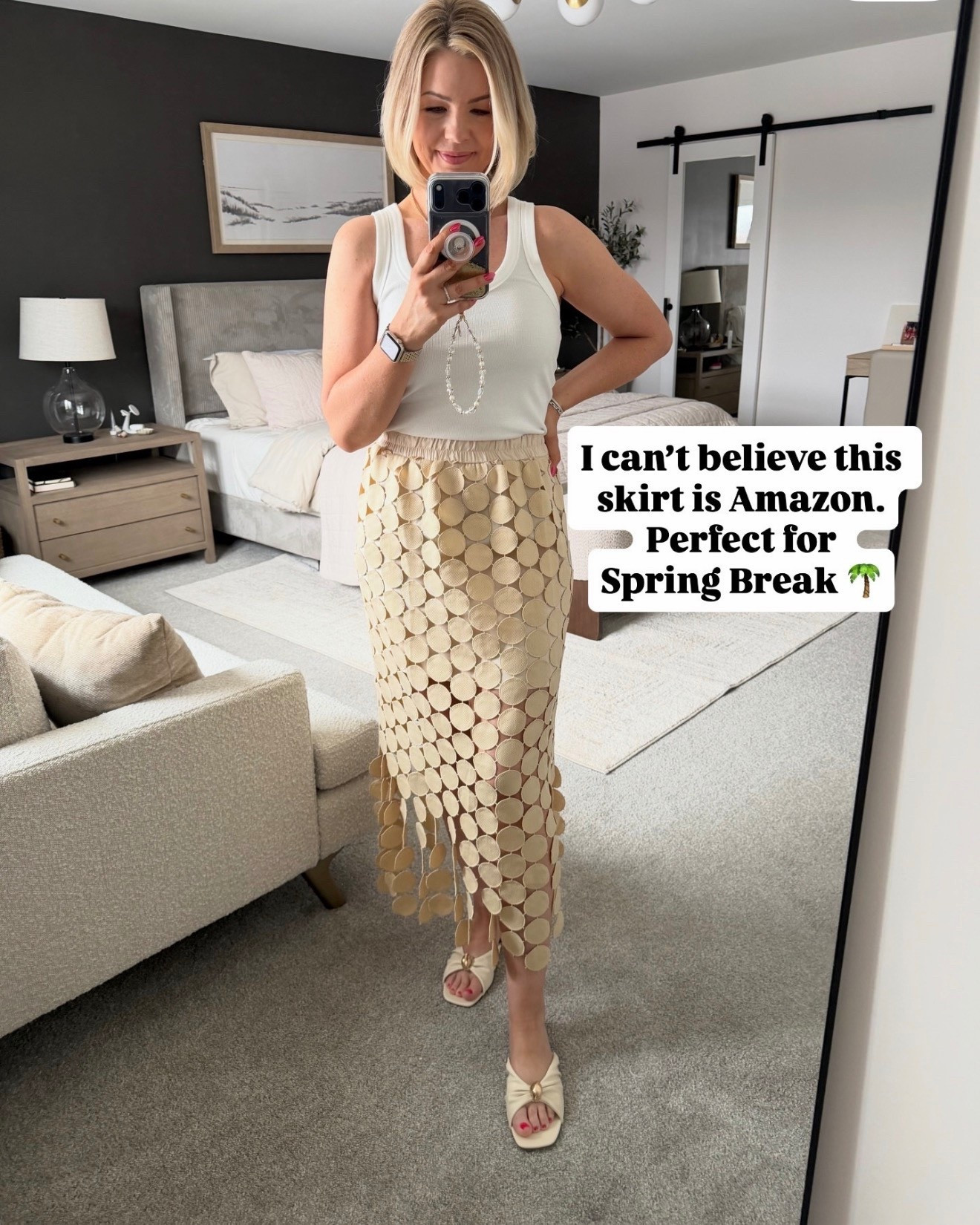 The cutest skirt from Amazon! I’m a size 4/6 wearing a small