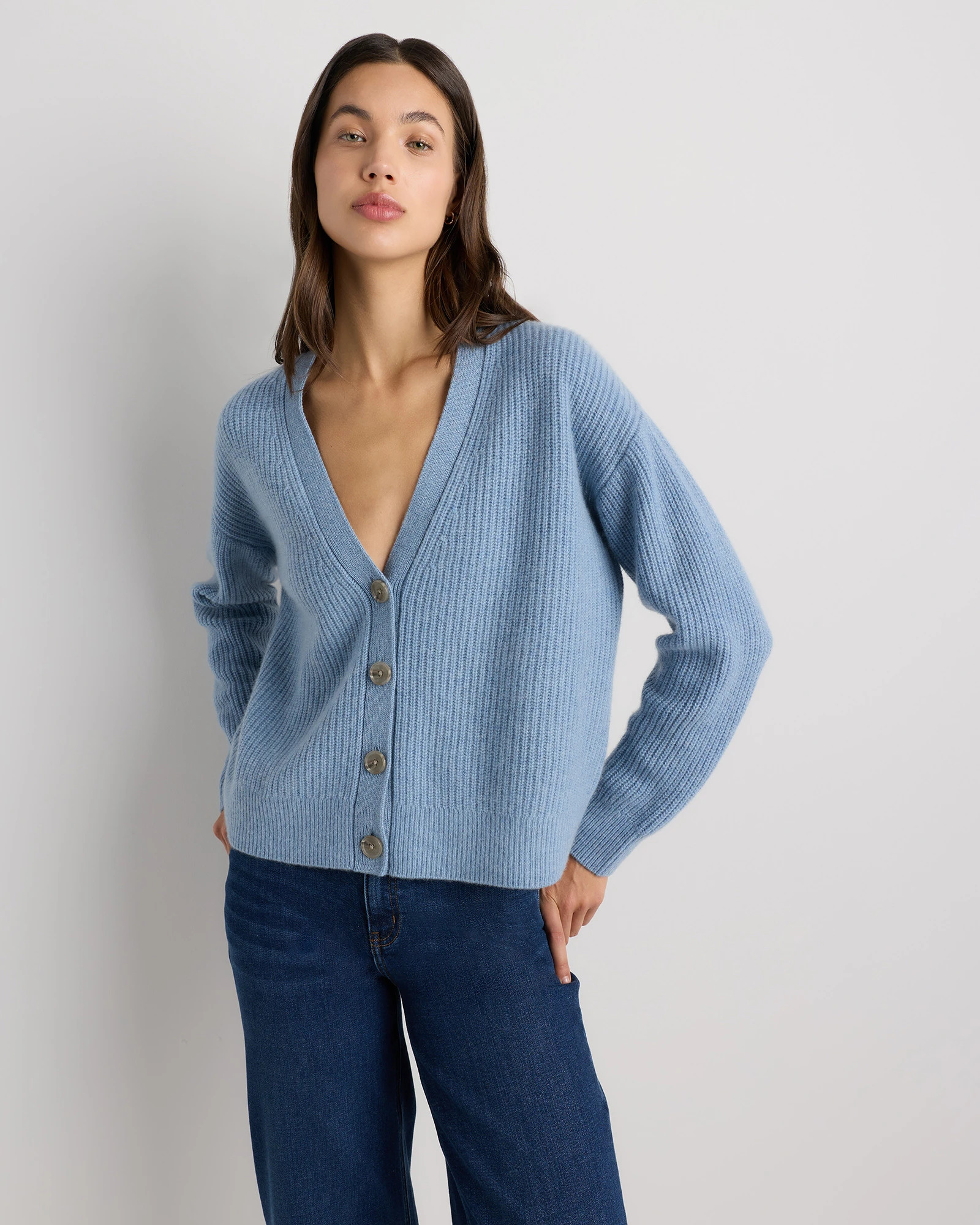 Quince | Women's Mongolian Cashmere Fisherman Cropped Cardigan Sweater in Black, Size Medium | Quince