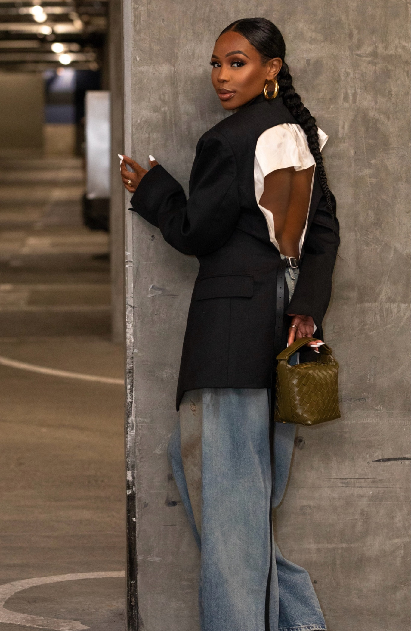 Grammys 2024 🖤Open back Peter Do blazer; linked more affordable options.

#LTKstyletip