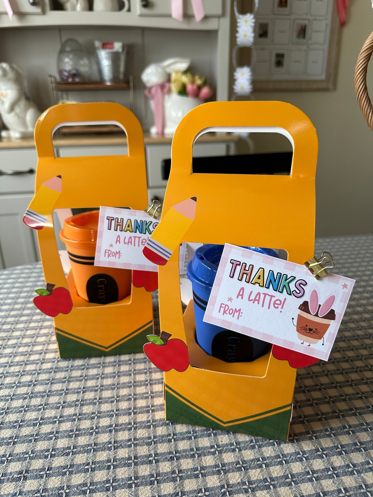 These kits are just the cutest and so easy to make! Love that they come with travel coffee cups themed like a crayon. Perfect for any occasion even teacher appreciation 

#LTKSeasonal #LTKKids #LTKHome