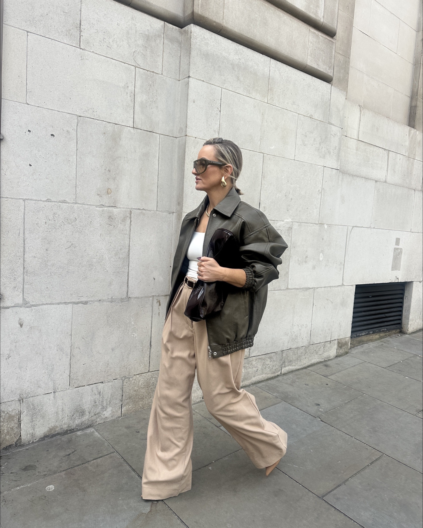 Bomber on repeat #bomberjacket #leatherbomber #springstyle #ootd

#LTKspring #LTKuk #LTKeurope