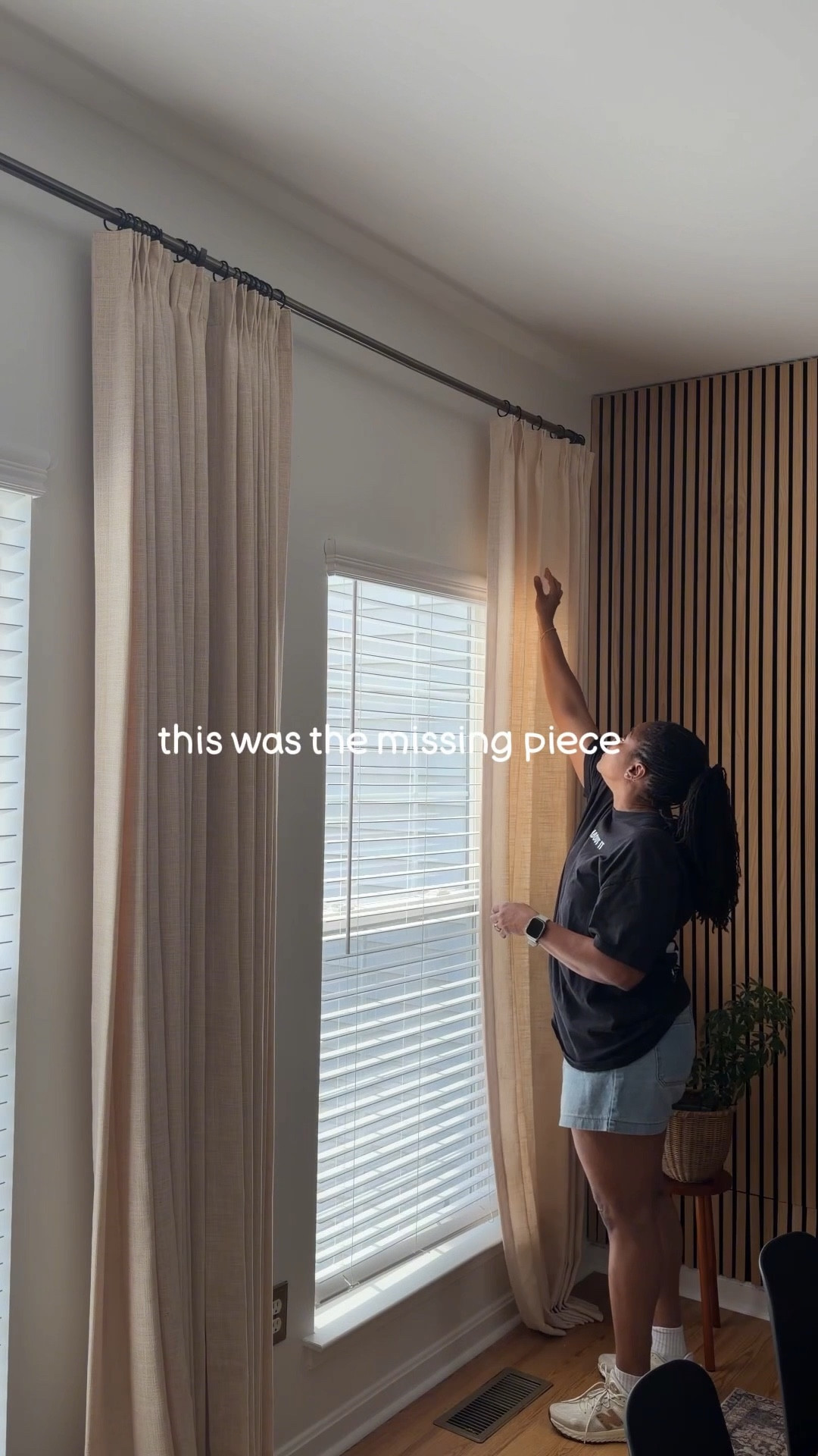 
I knew something felt off in here… I just couldn’t figure out what it was

turns out it was this!!

I this added these pinch pleated Lille linen curtains from @homerilla_official in sand beige and it instantly made the space feel softer and more complete

such a simple change but it made the biggest difference

use code MADSON17 for 17% off
