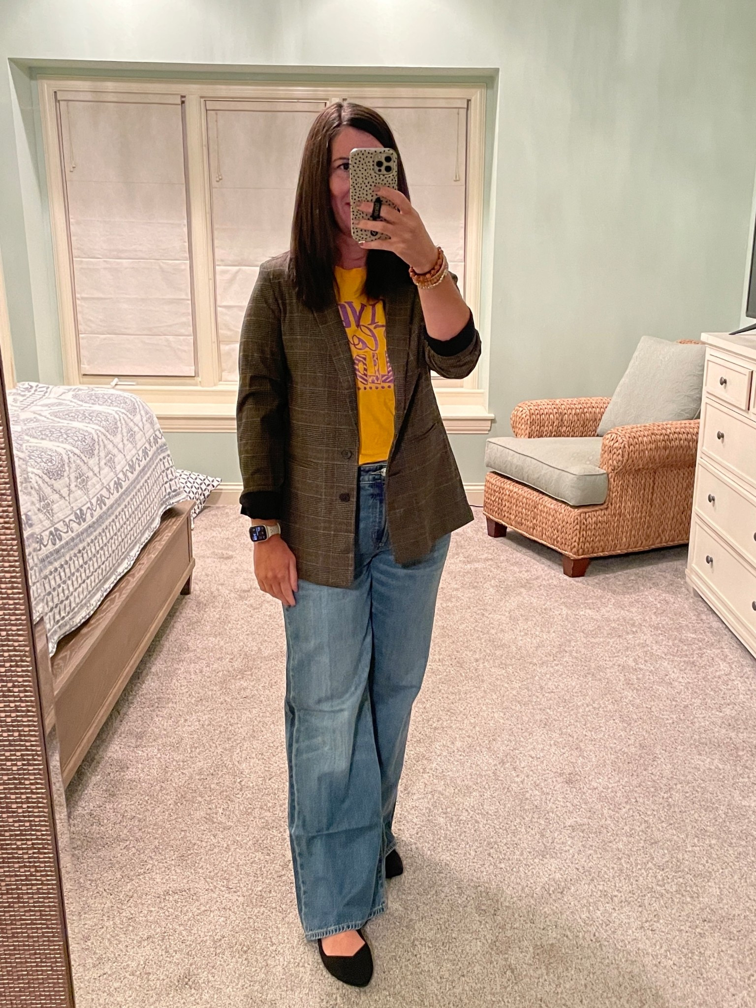 The softest jeans! 

Jeans: tts 28
Blazer: old

#LTKWorkwear #LTKOver40 #LTKSeasonal