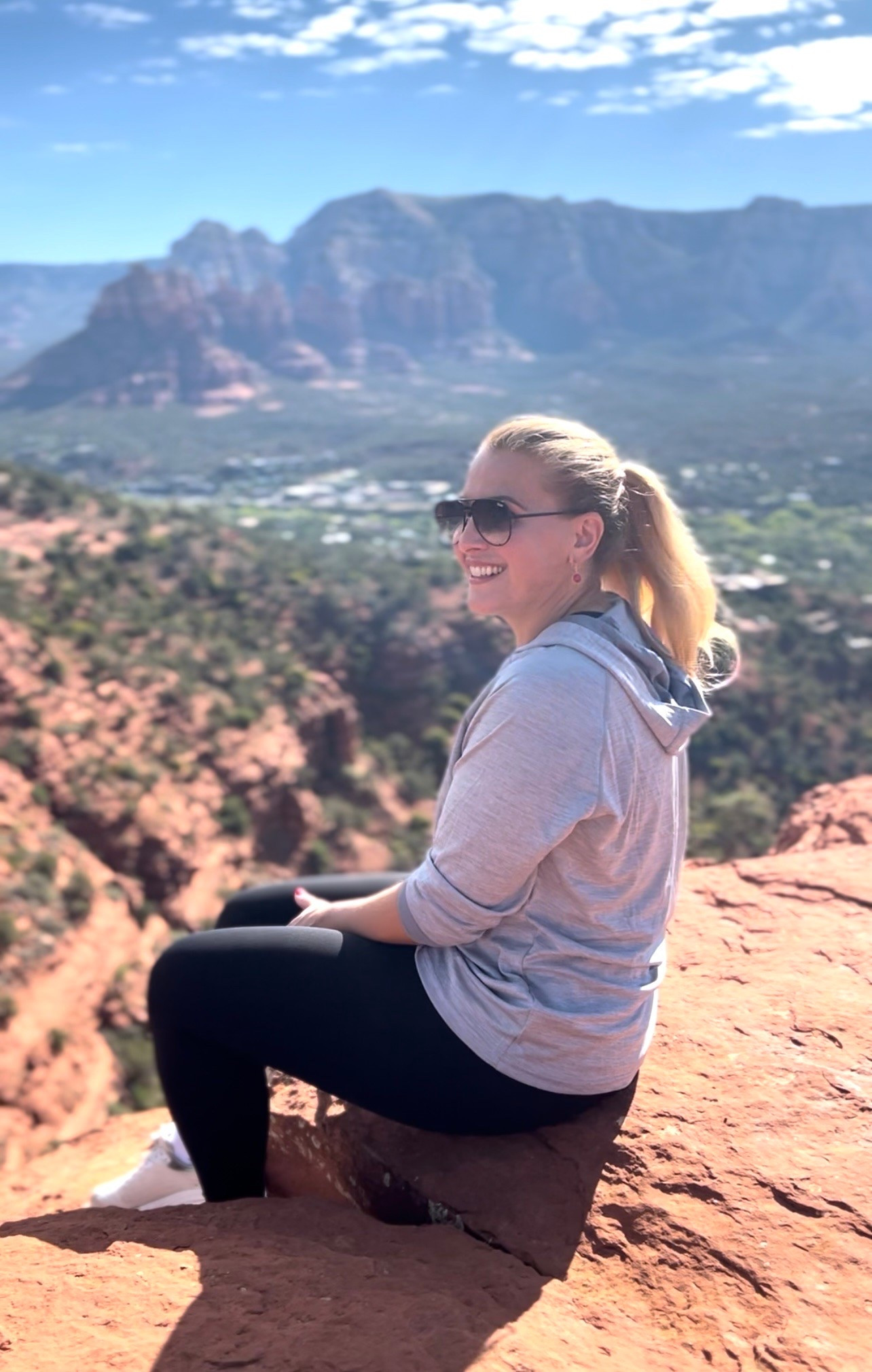 ⛰️SEDONA, ARIZONA: Had a great time hiking in Sedona, Arizona! Walked 6 miles and had amazing mountain views as you can see! 

🫶🏻We’re on top of the Airport Mesa Vortex here and working our way back down the Airport Loop Trails.

🙌🏼I was comfortable all day in my amazon hiking outfit. UVA/UVB protection hoodie and black leggings for the win!

👏🏼Wearing a large in everything. Highly recommend this outfit for your next hiking adventure!

⛰️HIKING OUTFIT: @amazonfashion
👟SNEAKERS: @hoka

#athleisure #fallfashion #fallstyle #casualoutfitideas
#amazonfashion #amazon #amazonfinds #founditonamazon #amazonstyle #hoka #hokasneakers #sedona #sedonaarizona #sedonahiking #visitarizona #hiking #hikingstyle

#LTKSeasonal #LTKOver40 #LTKSaleAlert #LTKTravel #LTKgrwm #LTKootd #LTKMidsize #LTKActive #LTKU #LTKfitnessgoals