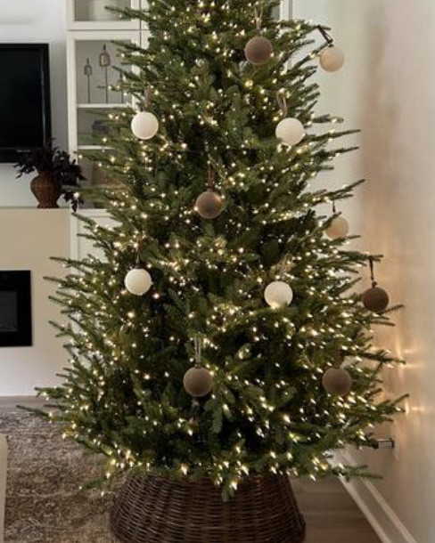 Viral Home Depot Balsam Fir is back in stock ! 

They’ve added a matching garland to this year’s release!

#LTKSeasonal #LTKStyleTip #LTKHome