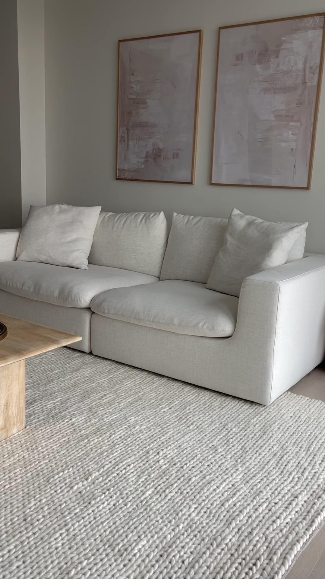 living room rug ☁️🕊️

#LTKHome