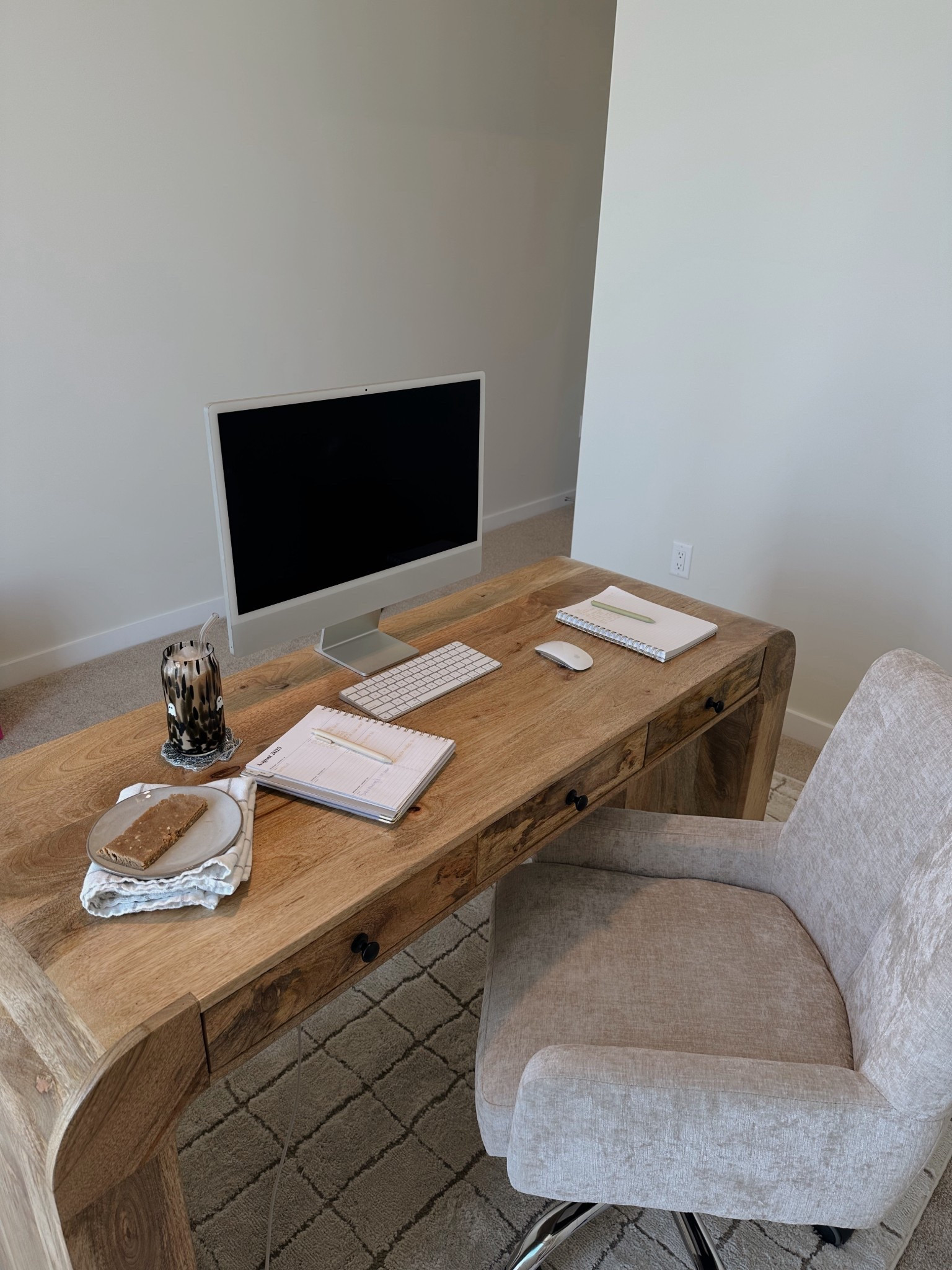 Home office set up 

#LTKHome #LTKWorkwear