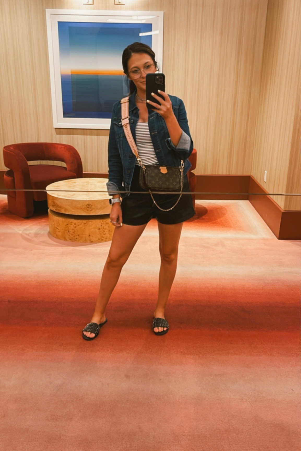 Casual Vegas night 

Top - Lilyful

#LTKTravel #LTKItBag #LTKStyleTip