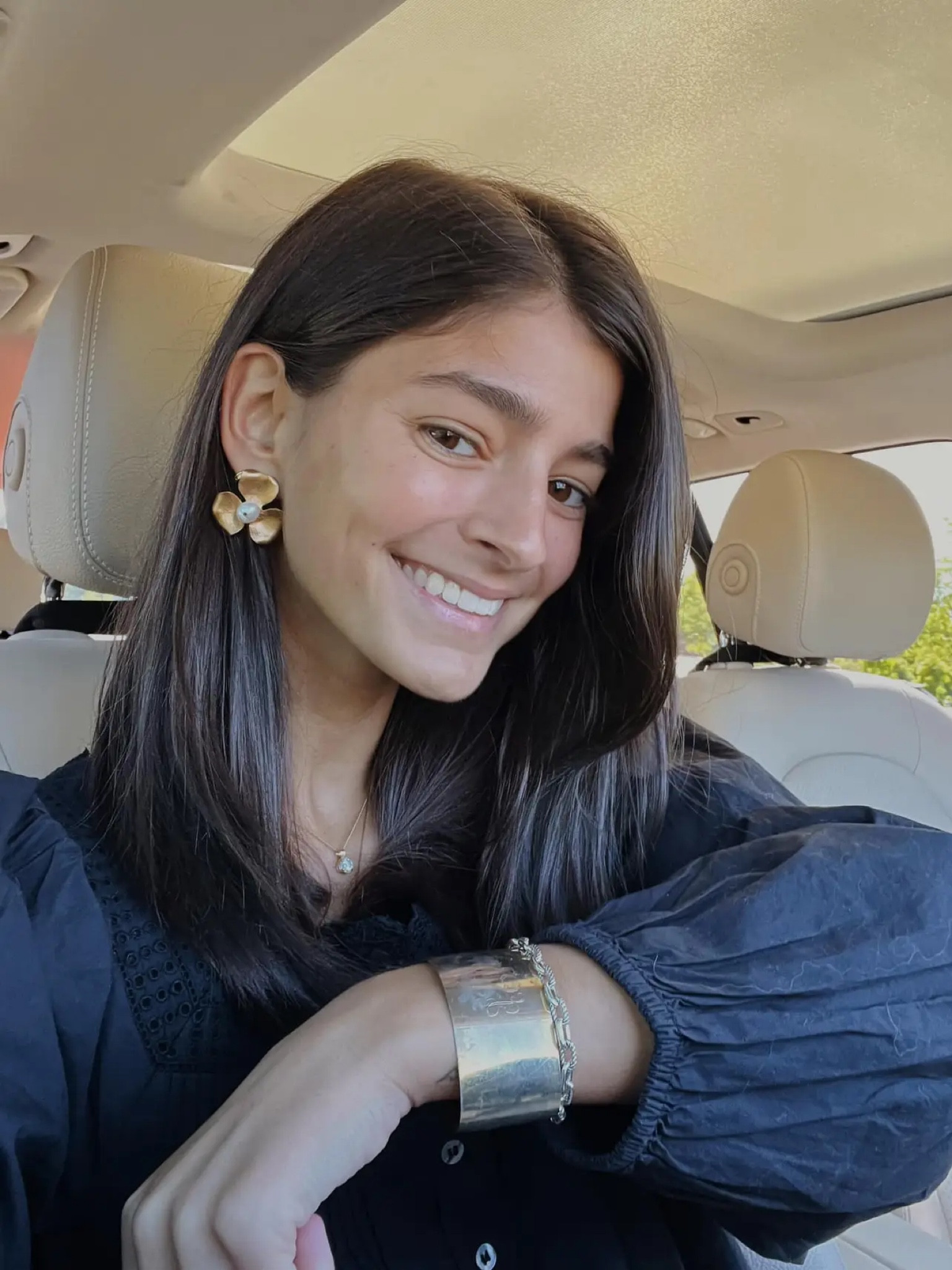 Olivia Bennett Stallings and Lunden Rose Stallings Everyday Jewelry and Dupes 



Olivia Bennett Stallings Everyday Jewelry and Dupes ✨

#lundenandolivia #oliviastallings #lundenstallings #wlw
#LundenAndOlivia
#StallingBachelorette
#BennettStallings
#BrideAndBride
#FutureMrsStalling
#BacheloretteVibes
#PreWeddingCelebration
#BridalFashion
#BrideStyle
#LundenOliviaLove
#oliviastallings
#lundenrose
#lundenrosestallings 
#lundenandliv 
#oliviaandlunden 
#everydayjewlry
#davidyurman 
#Bracelet

#LTKSeasonal #LTKstyletip #LTKU