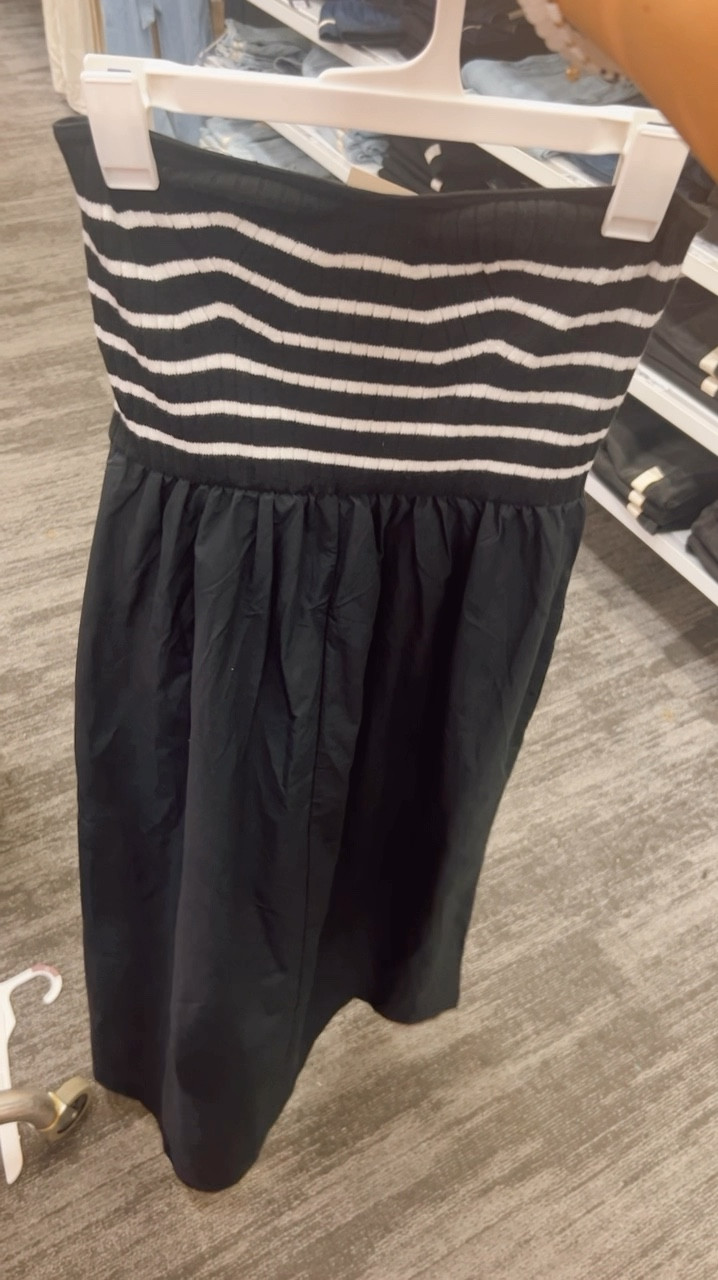This strapless, mixed media dress is so so gorgeous!! 🤍🖤

Target, dress, black maxi dress, striped dress, affordable dresses, sale dresses 

#LTKSaleAlert #LTKSummerSales #LTKFindsUnder50