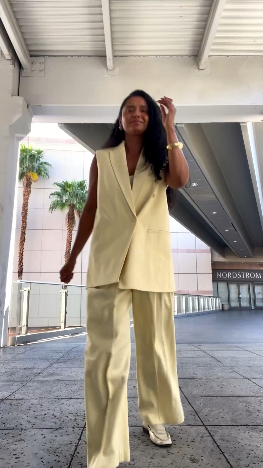 Today work wear ootd. This matching set is from last year Zara.