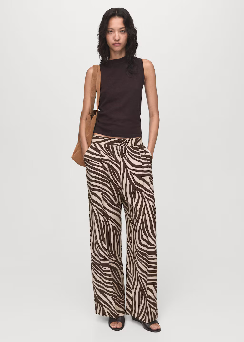 Straight-leg zebra-print pleated pants black - Woman - 2 - MANGO | Mango (US/MX/AU)