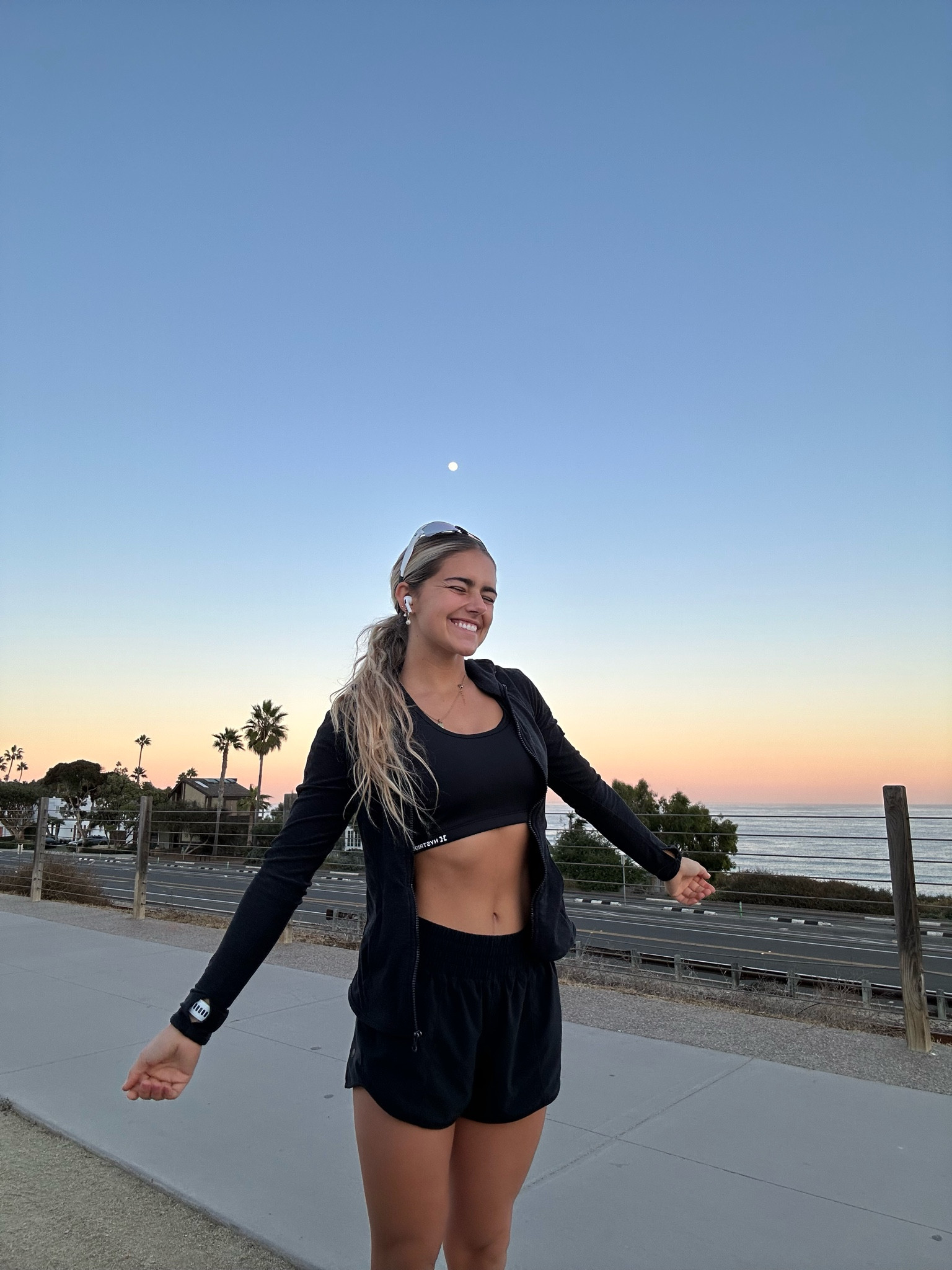 morning run outfit🏃🏽‍♀️

#LTKSeasonal #LTKFitness #LTKActive