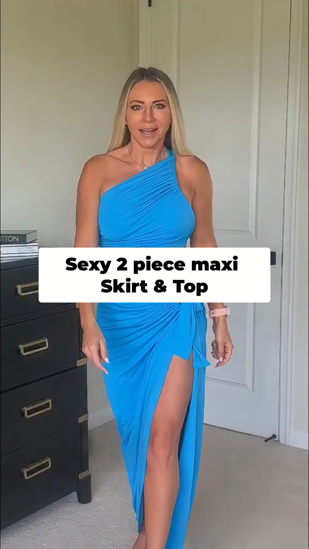 This sexy blue 2 piece maxi skirt & top is the perfect summer vacation outfit 💙✨
Sharing an elegant and chic outfit idea that’s flattering, trendy, and perfect for your next trip. Comes in many other bright colors. 


summeroutfits, vacationoutfits, twopieceset, maxiskirt, outfitinspo

#LTKSaleAlert #LTKTravel #LTKSwim