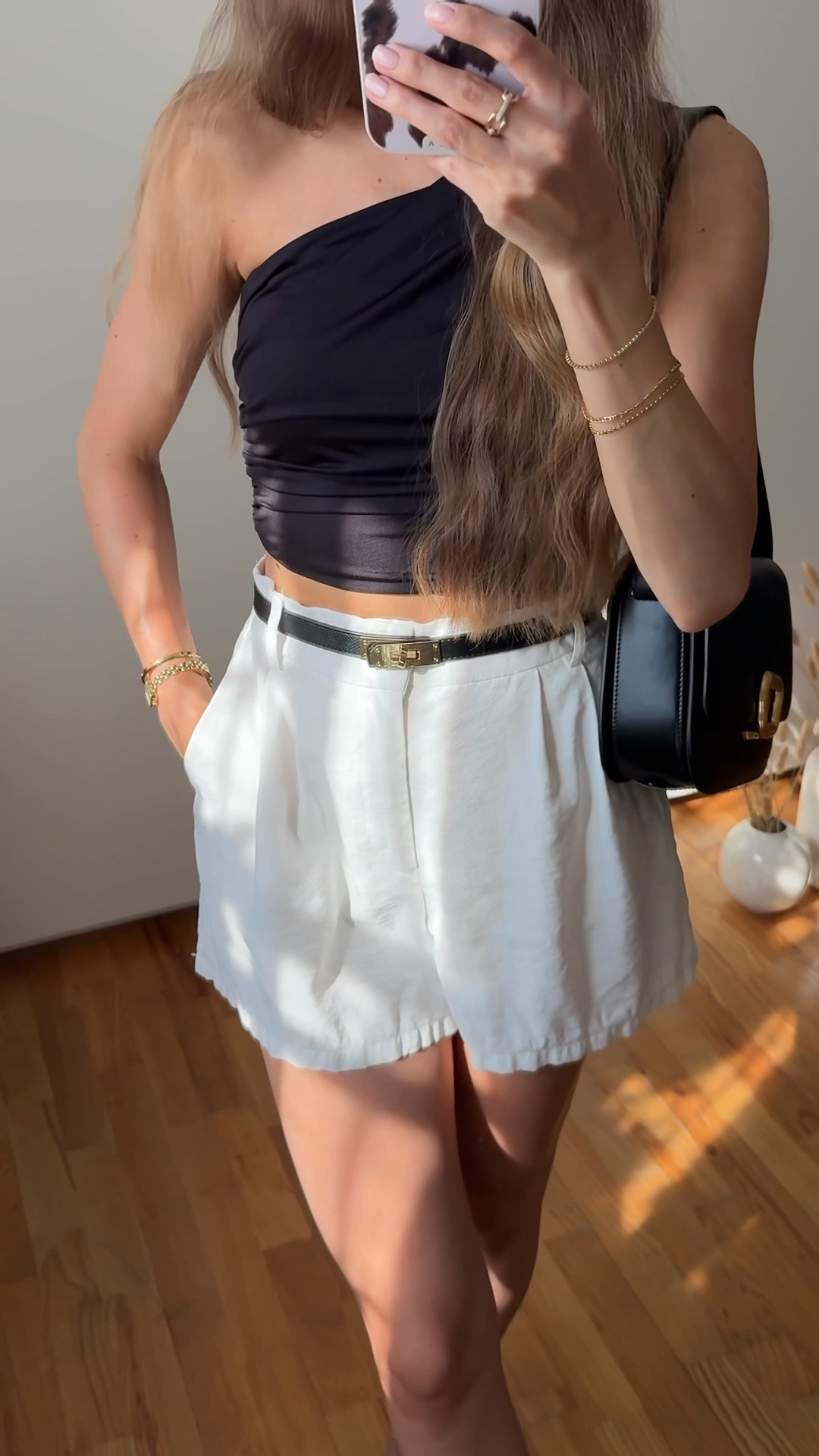 end of summer outfit ideas: 4 ways to wear white tailored shorts 🌞 

ways to wear | minimal style | tailored shorts