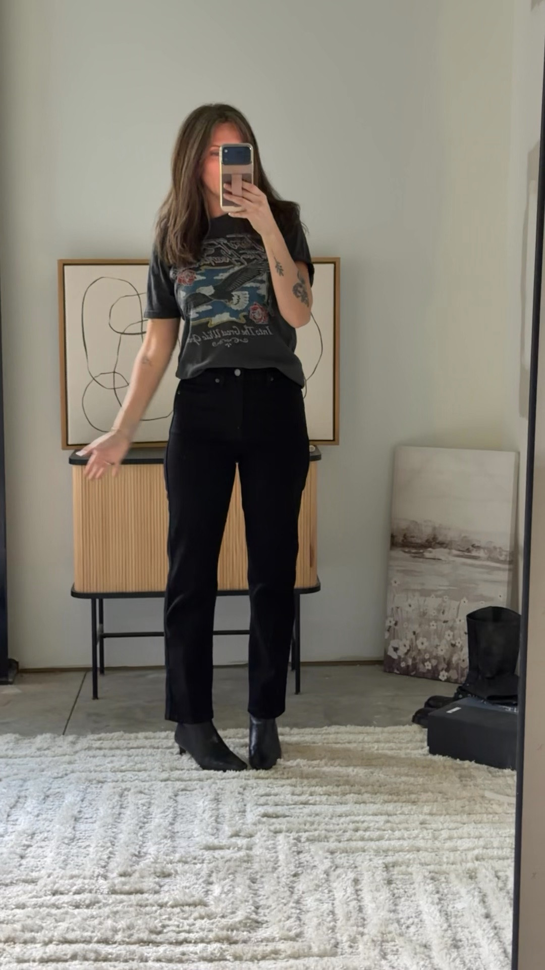I found a really nice pair of black straight leg denim on Amazon! They are a straight leg jean with the right amount of stretch to them. Leave a comment if you have any questions!