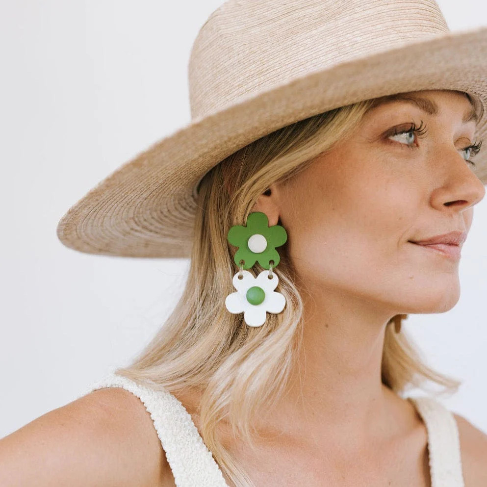 Stacked Verde Flower Earrings | Sunshine Tienda