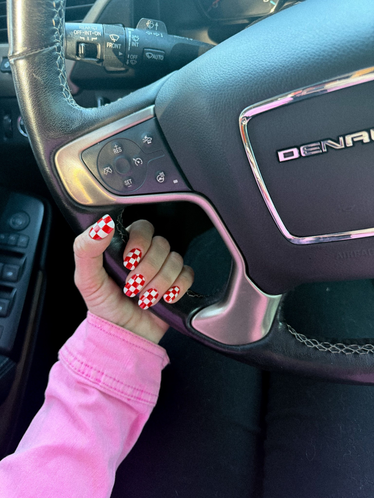 Red and white checkered nails
Press ons
Nails
Nailfie
Fake nails 
Checkers

#LTKmomlife #LTKBeauty #LTKdayinmylife