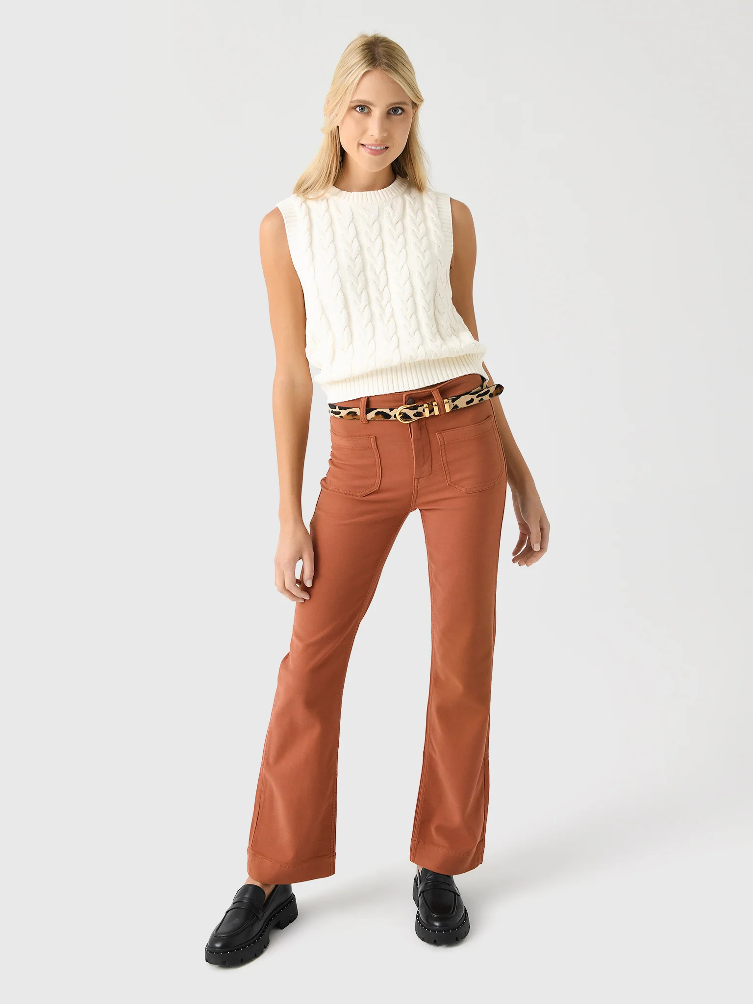 FAHERTY BRAND
                      
                     Women's Stretch Terry Patch Pocket Pant | Saint Bernard