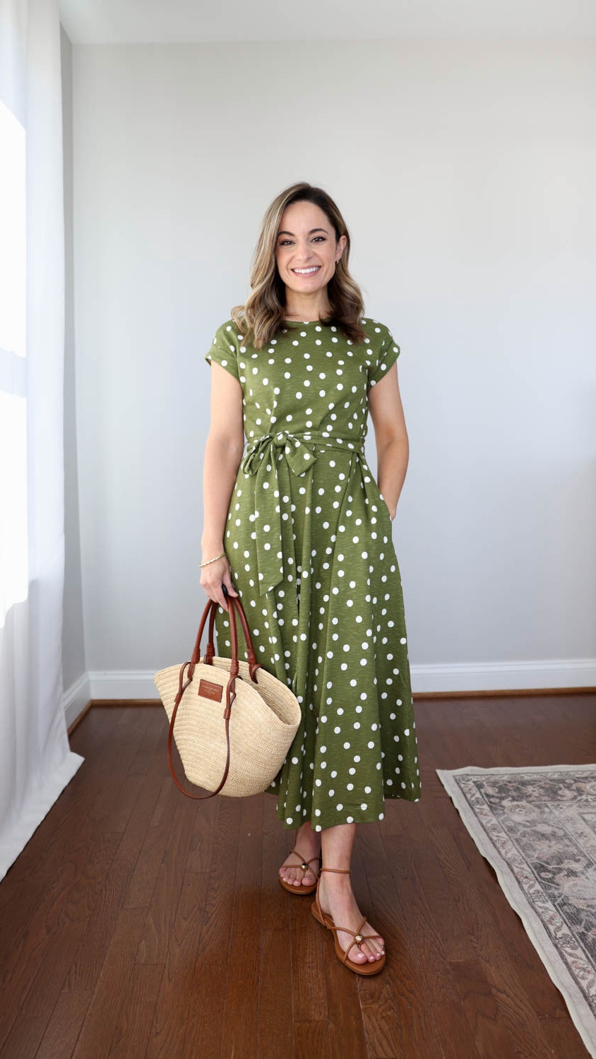 Petite-friendly spring dresses! 

Green (Boden): petite 0 

Sandals (Dolce Vita): true to size 

My measurements for reference: I’m 4’10” and 105lbs. My bust, waist, and hip measurement is 32”, 24”, and 36”.

#LTKPetite