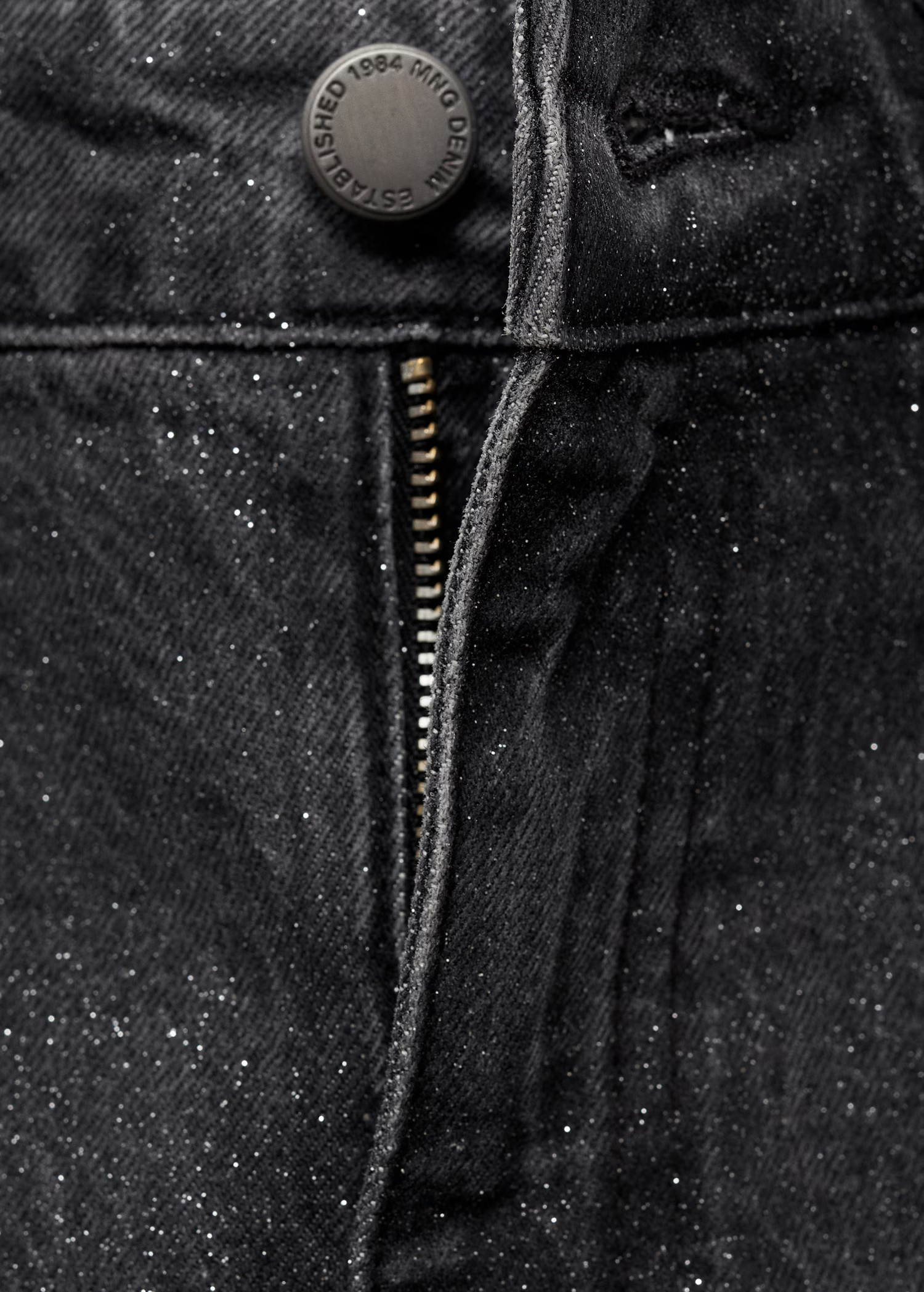 Shiny straight-fit jeans | MANGO (UK)