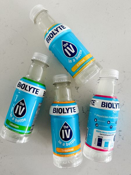This hydration drink is the same amount of electrolytes as an IV bag. #ad a great way for breastfeeding moms to stay hydrated! @drinkbiolyte #drinkbiolyte 