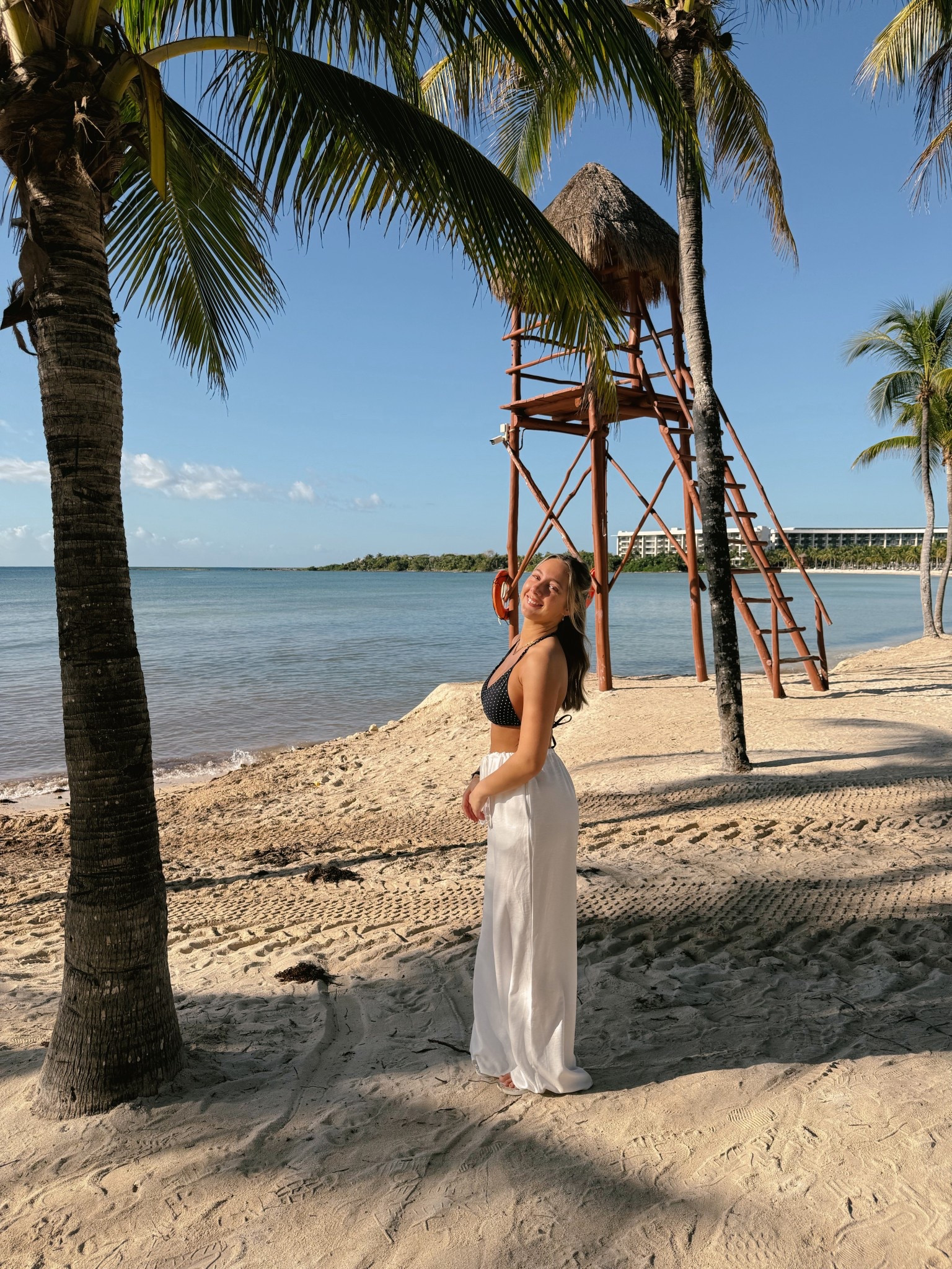 Beach Outfit Inspo


#LTKTravel #LTKSwim #LTKootd