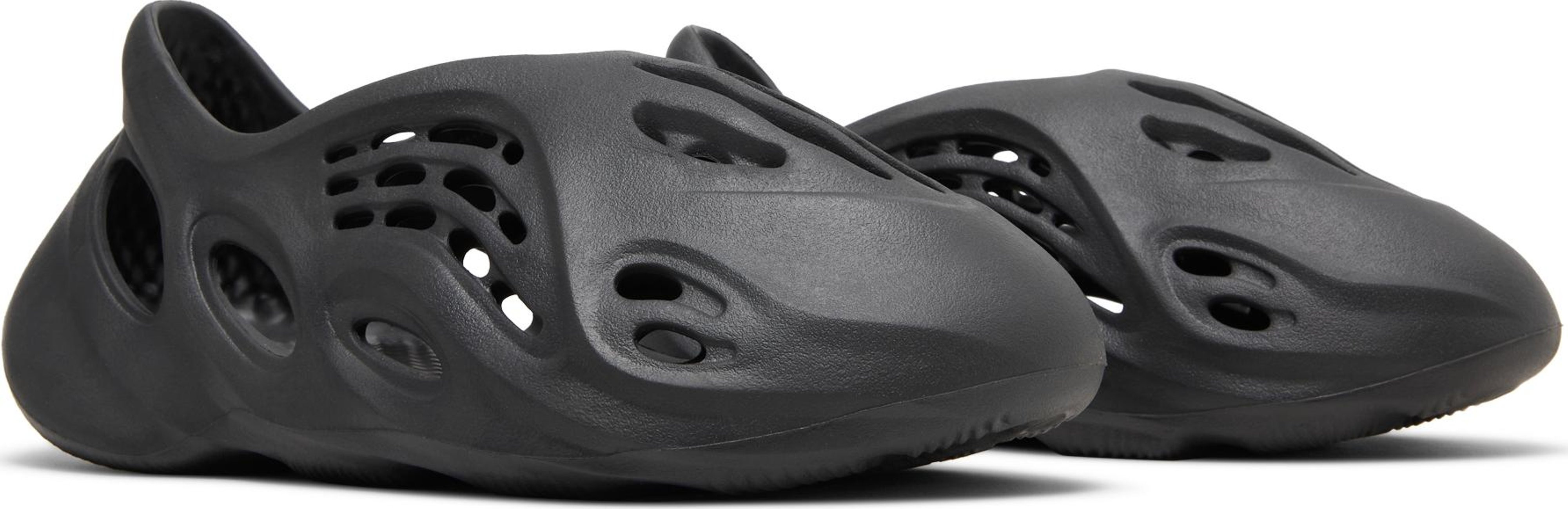 Yeezy Foam Runner 'Onyx' | GOAT