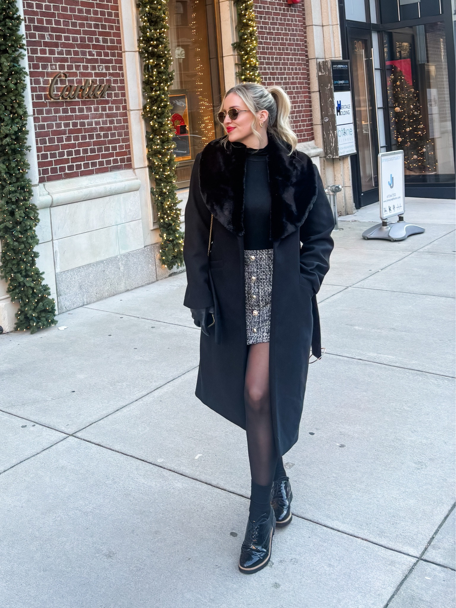 My exact skirt is from Express (no longer in stock) but there’s a similar one from Zara (unable to link) 🫶🏼 

#LTKHoliday #LTKSeasonal